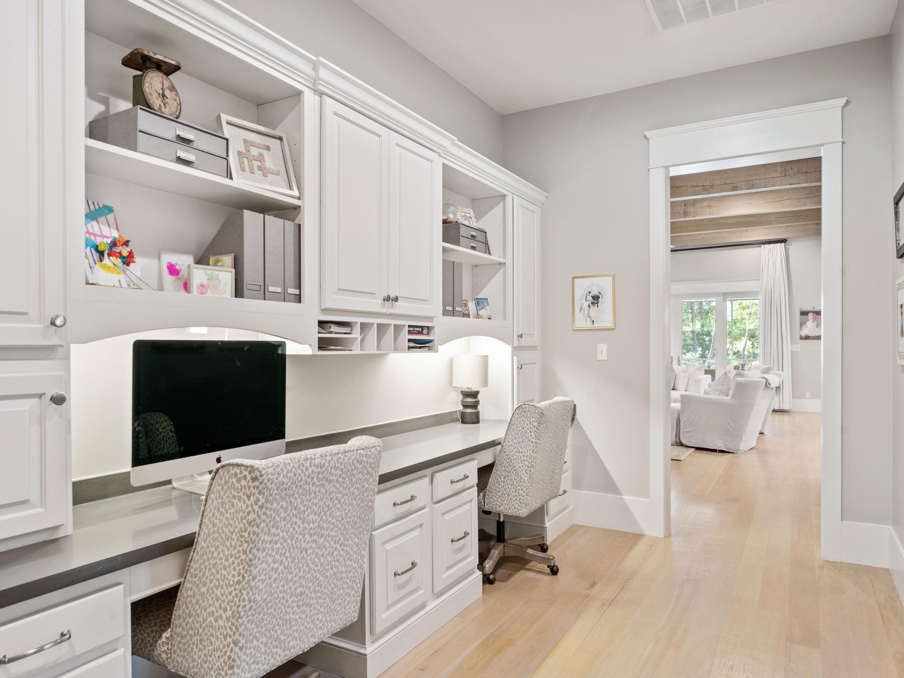 SEAGROVE VILLAGE 7TH ADD - Residential