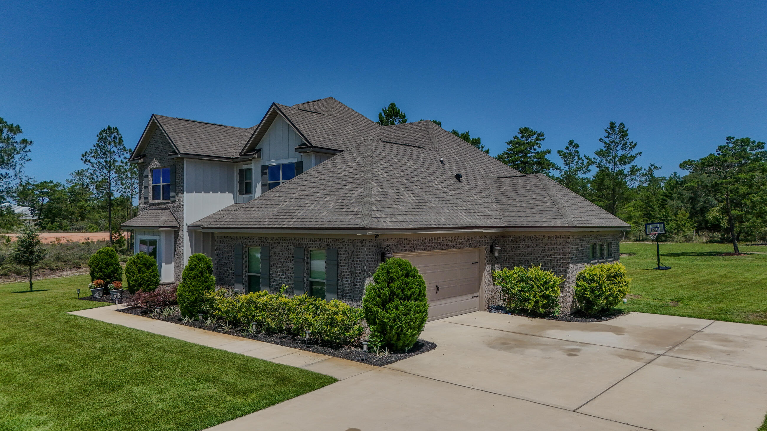 WINDSWEPT ESTATES - Residential