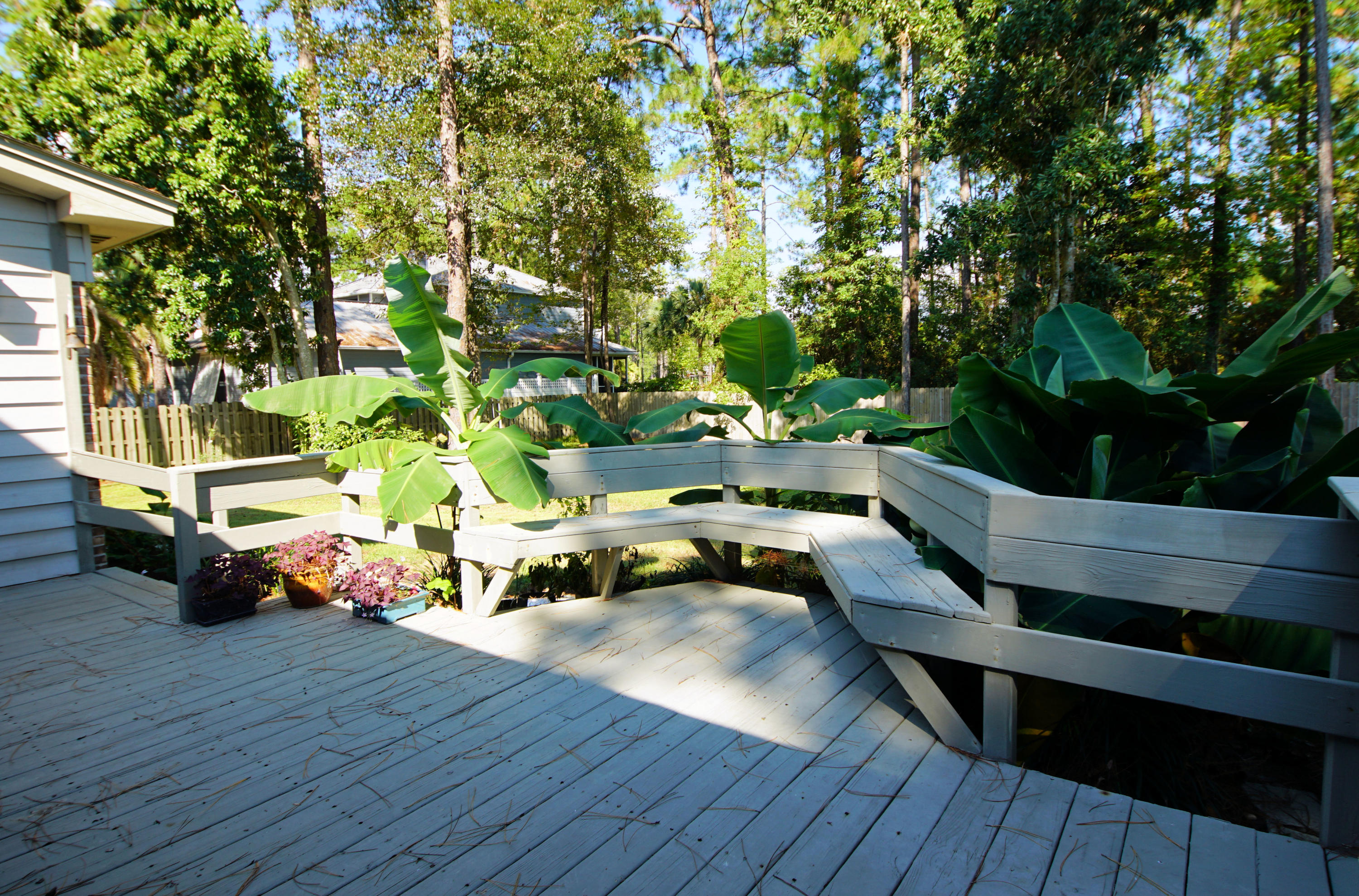 DOLPHIN POINT ESTATES - Residential