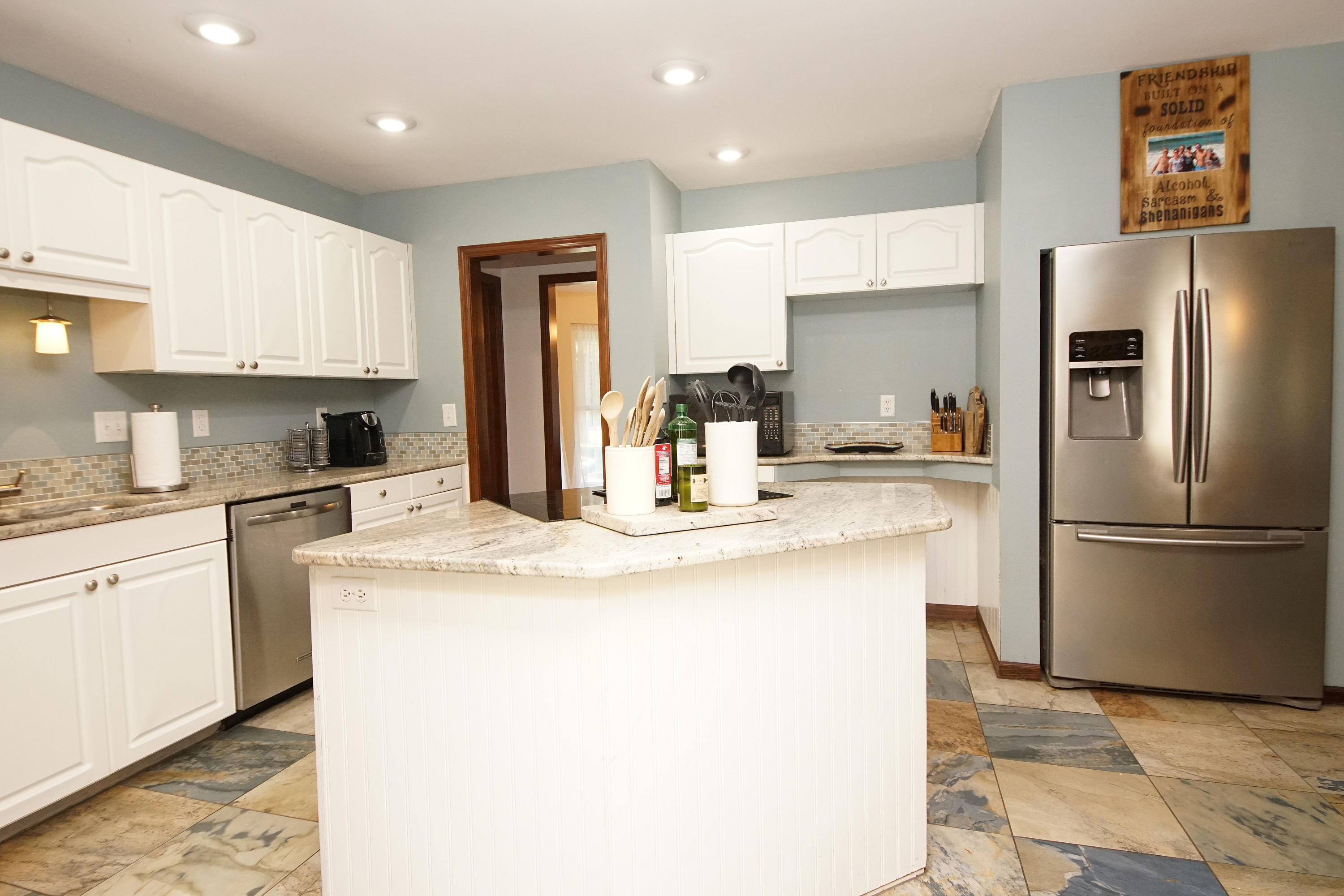 DOLPHIN POINT ESTATES - Residential