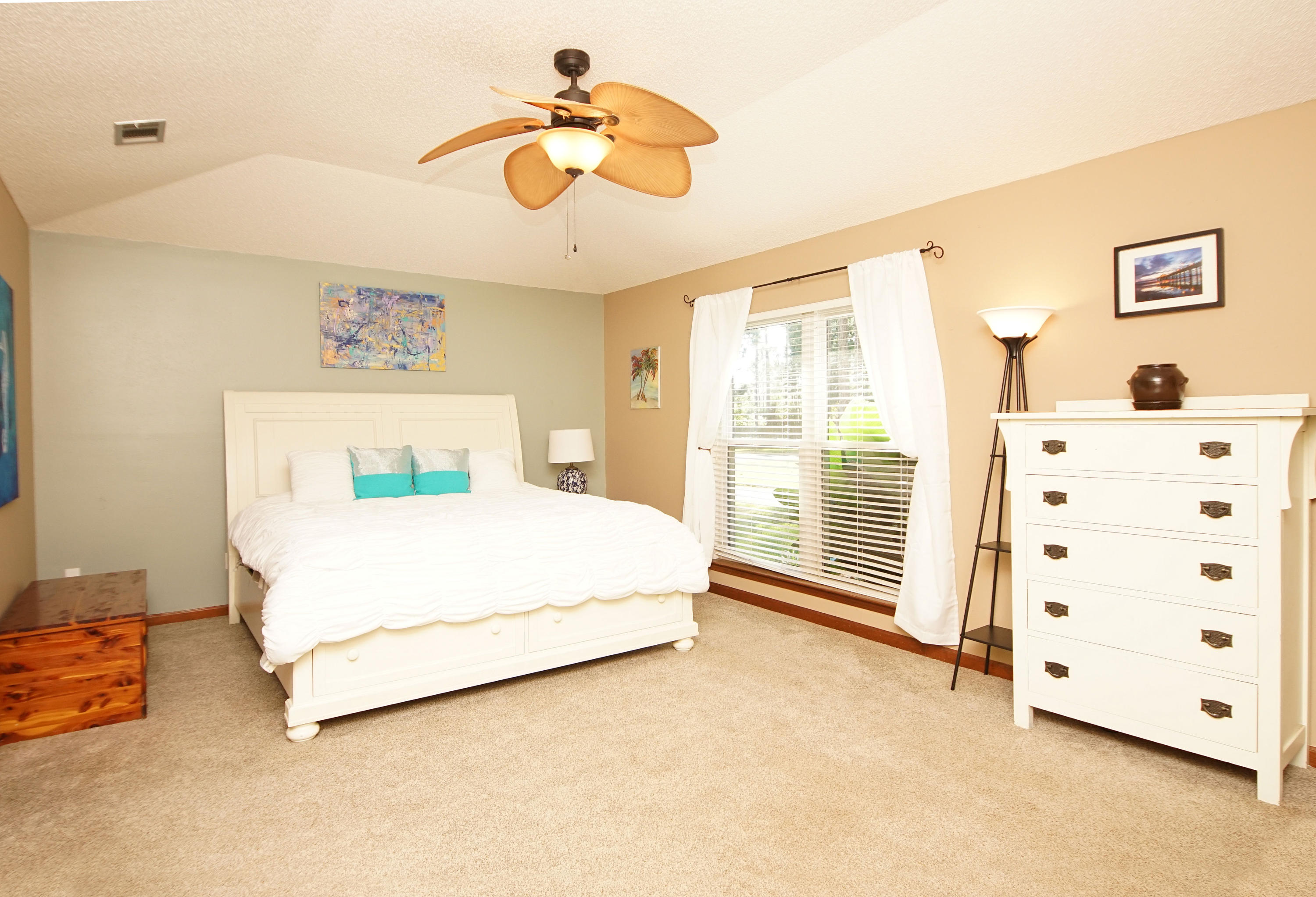 DOLPHIN POINT ESTATES - Residential