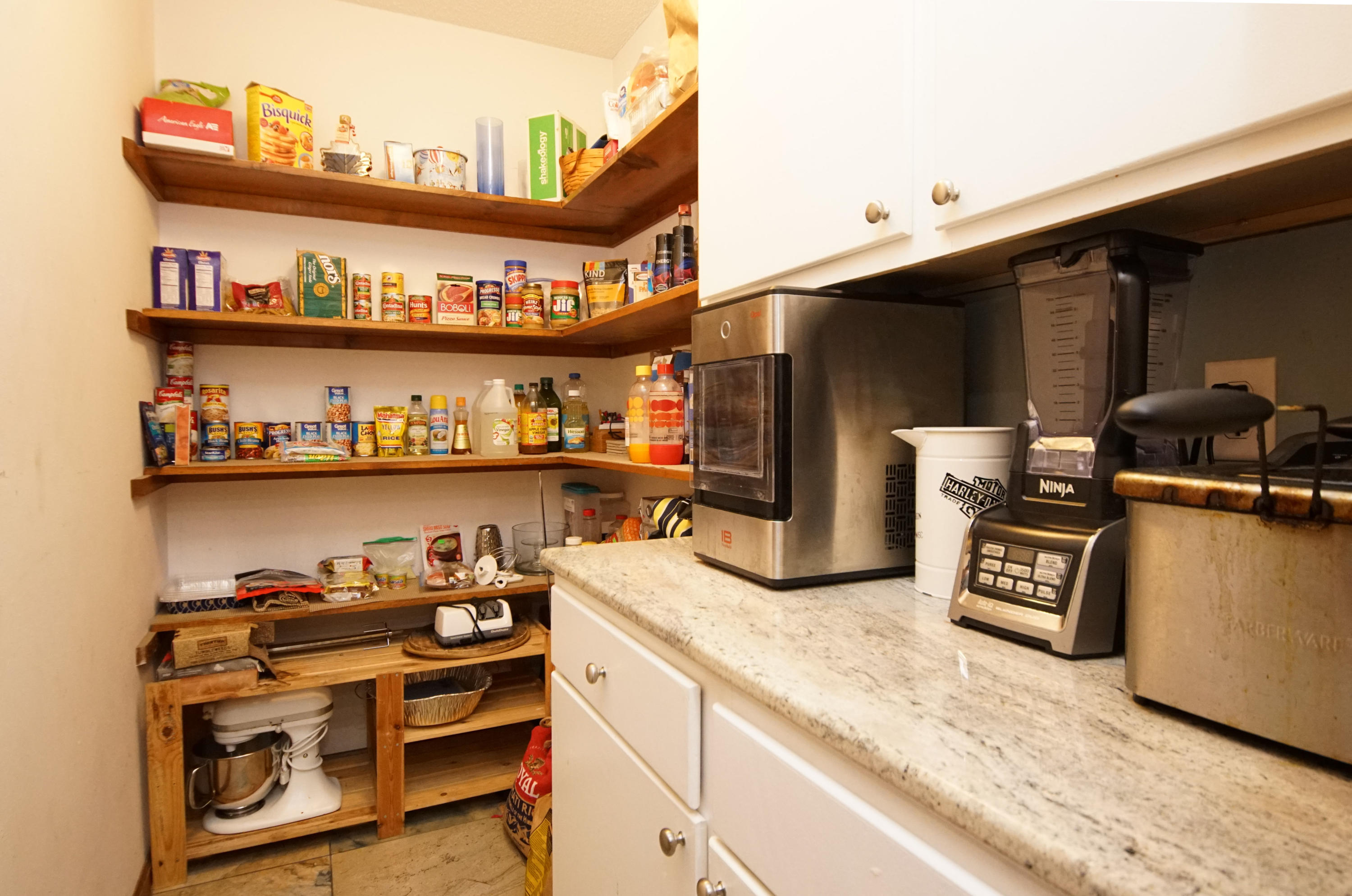 DOLPHIN POINT ESTATES - Residential