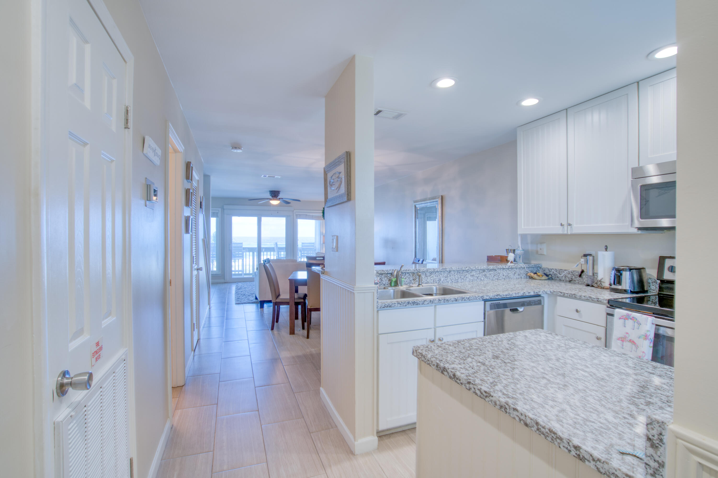 RAMSGATE HARBOUR PH 4 CONDO - Residential