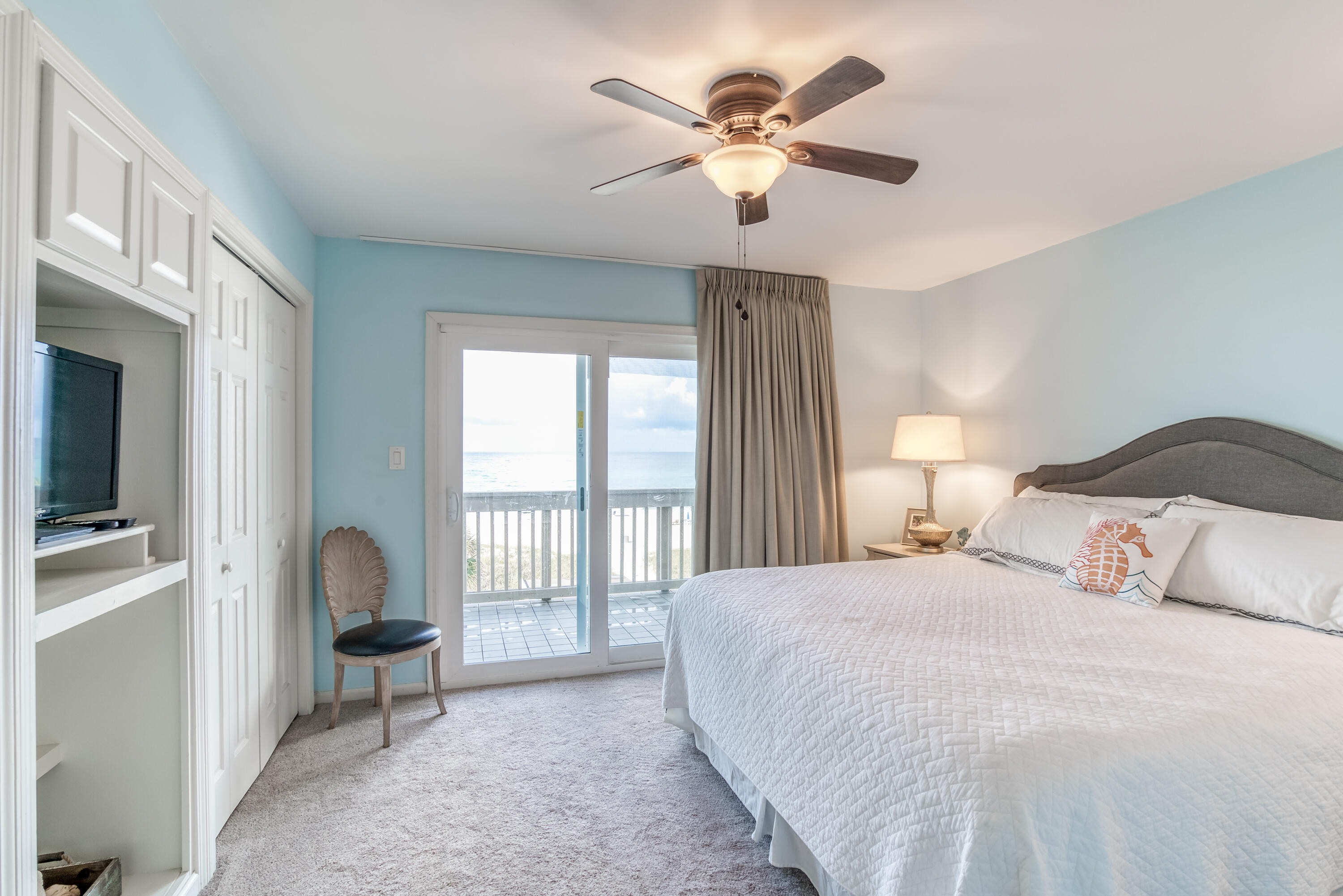 RAMSGATE HARBOUR PH 4 CONDO - Residential