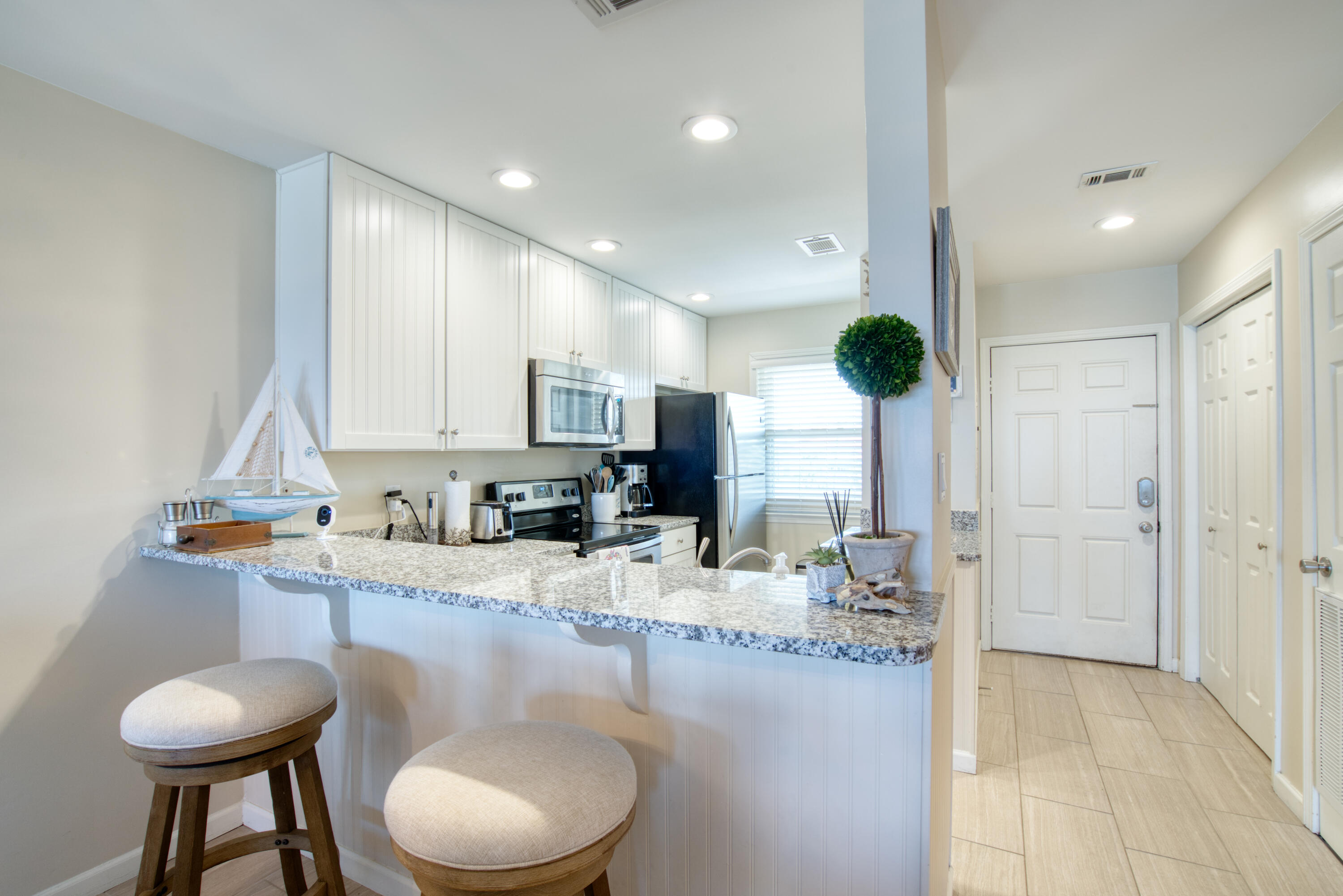 RAMSGATE HARBOUR PH 4 CONDO - Residential