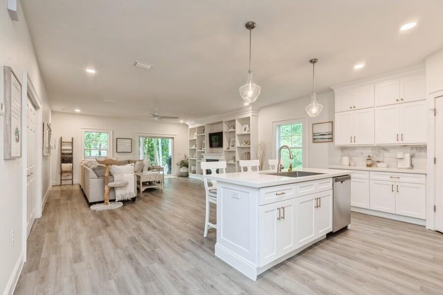TOWN OF SANTA ROSA - Residential