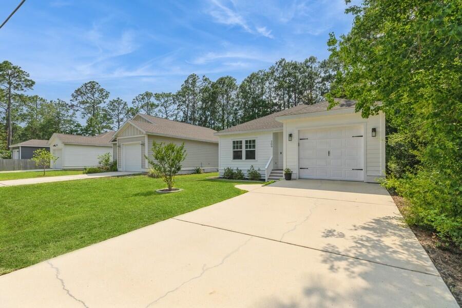 TOWN OF SANTA ROSA - Residential