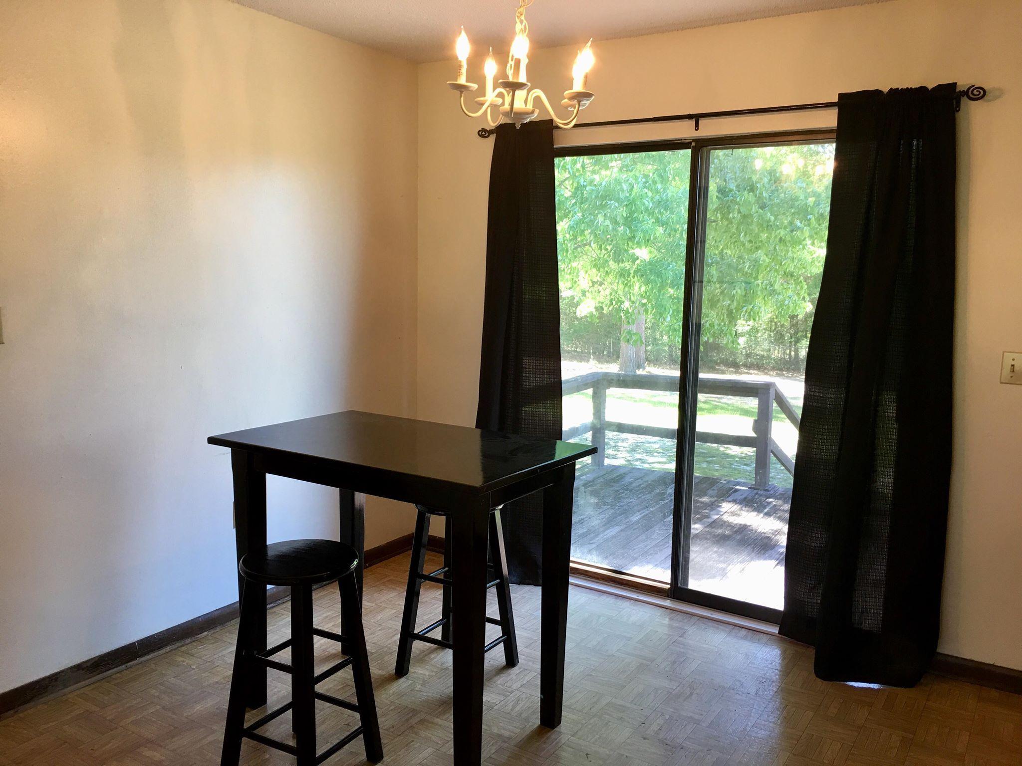 WHISPERING LAKES ESTATES - Residential