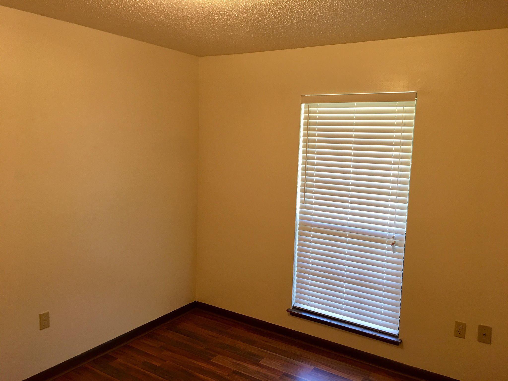 WHISPERING LAKES ESTATES - Residential