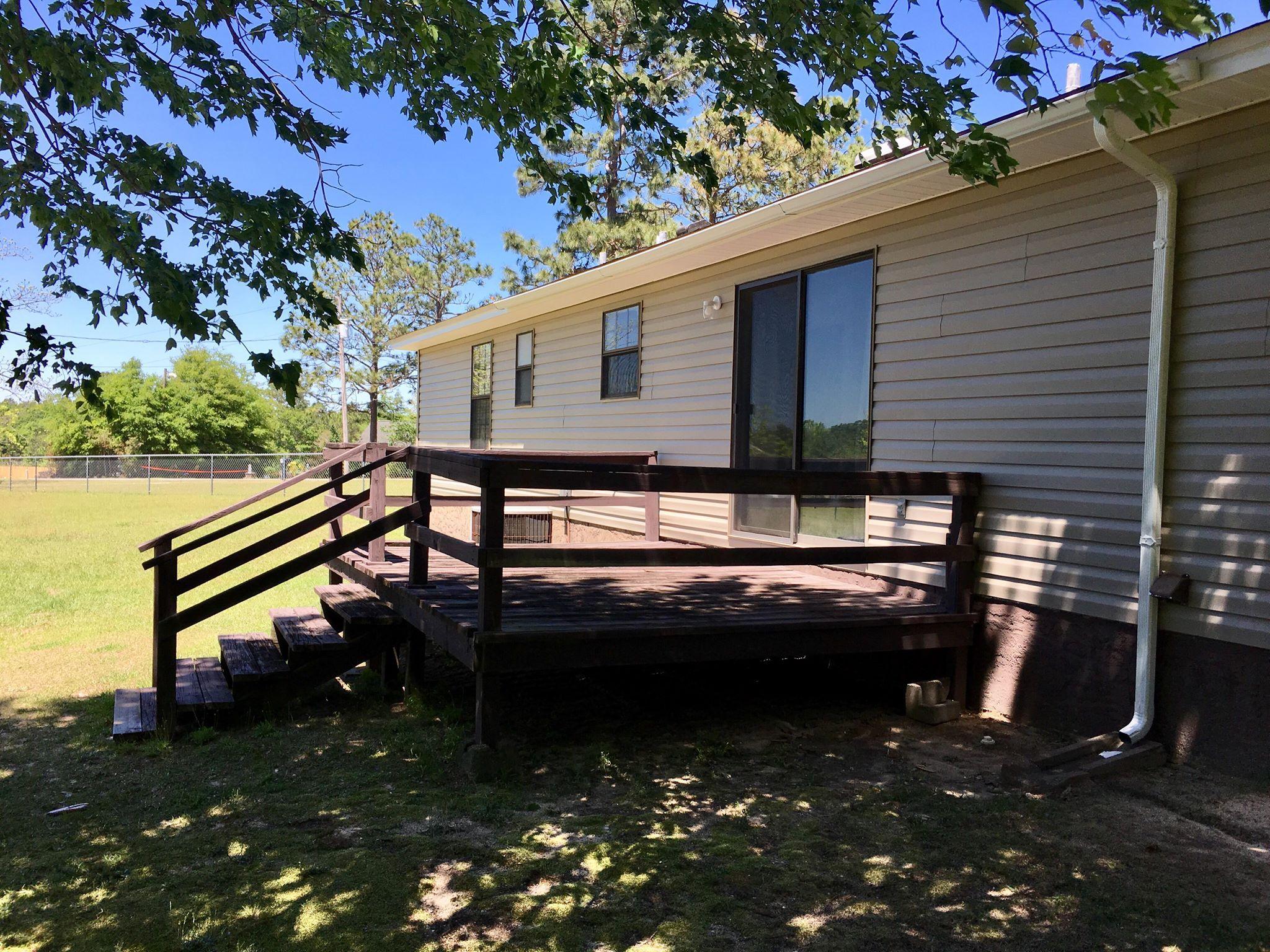 WHISPERING LAKES ESTATES - Residential