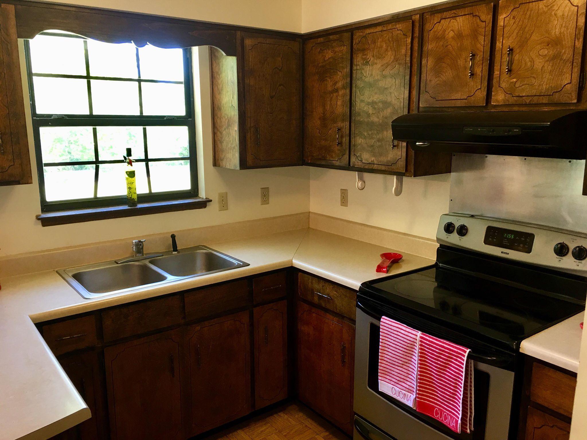 WHISPERING LAKES ESTATES - Residential