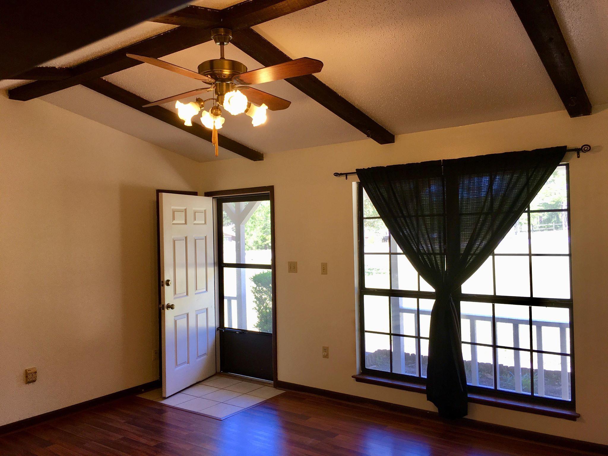 WHISPERING LAKES ESTATES - Residential