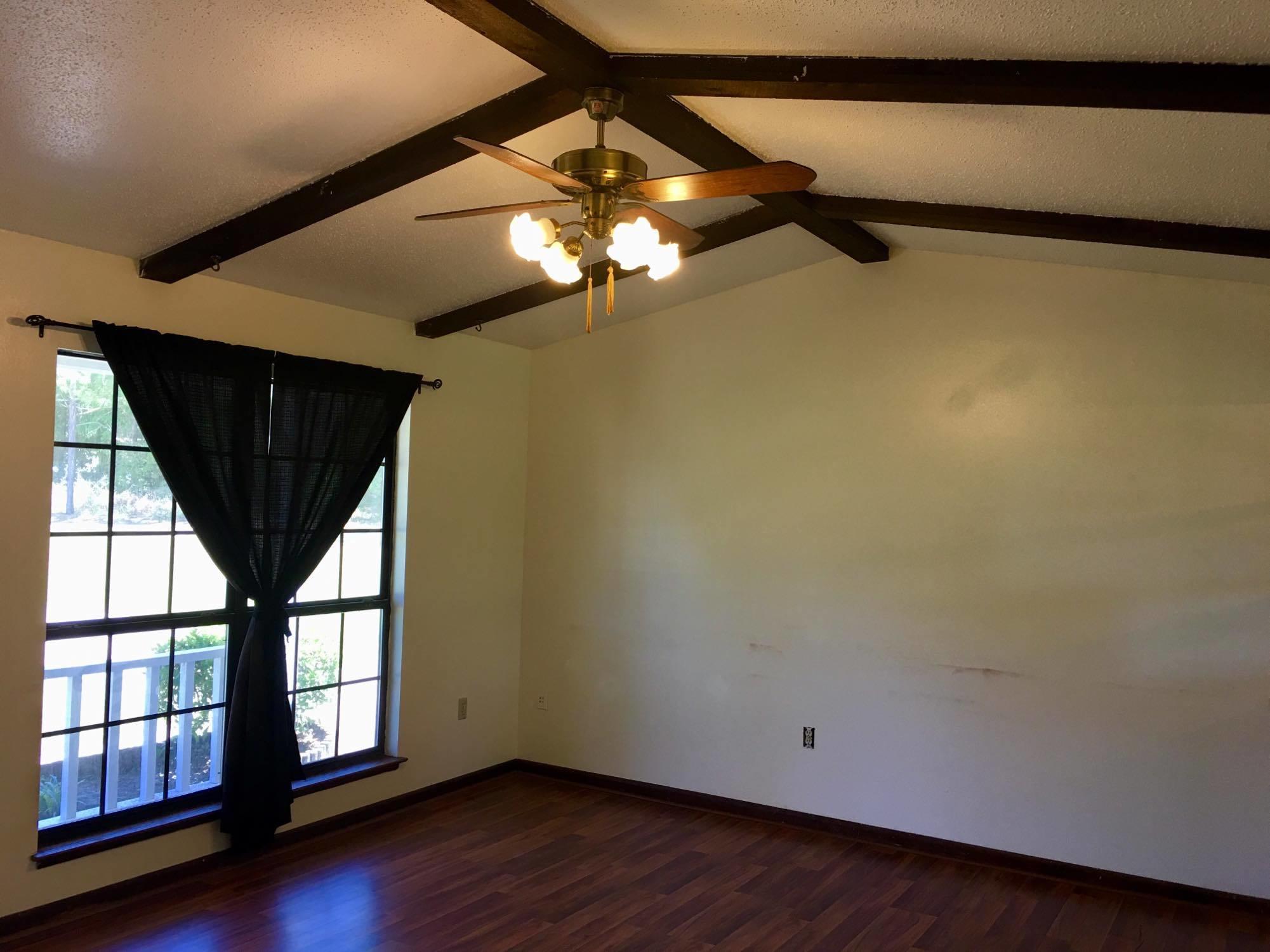 WHISPERING LAKES ESTATES - Residential