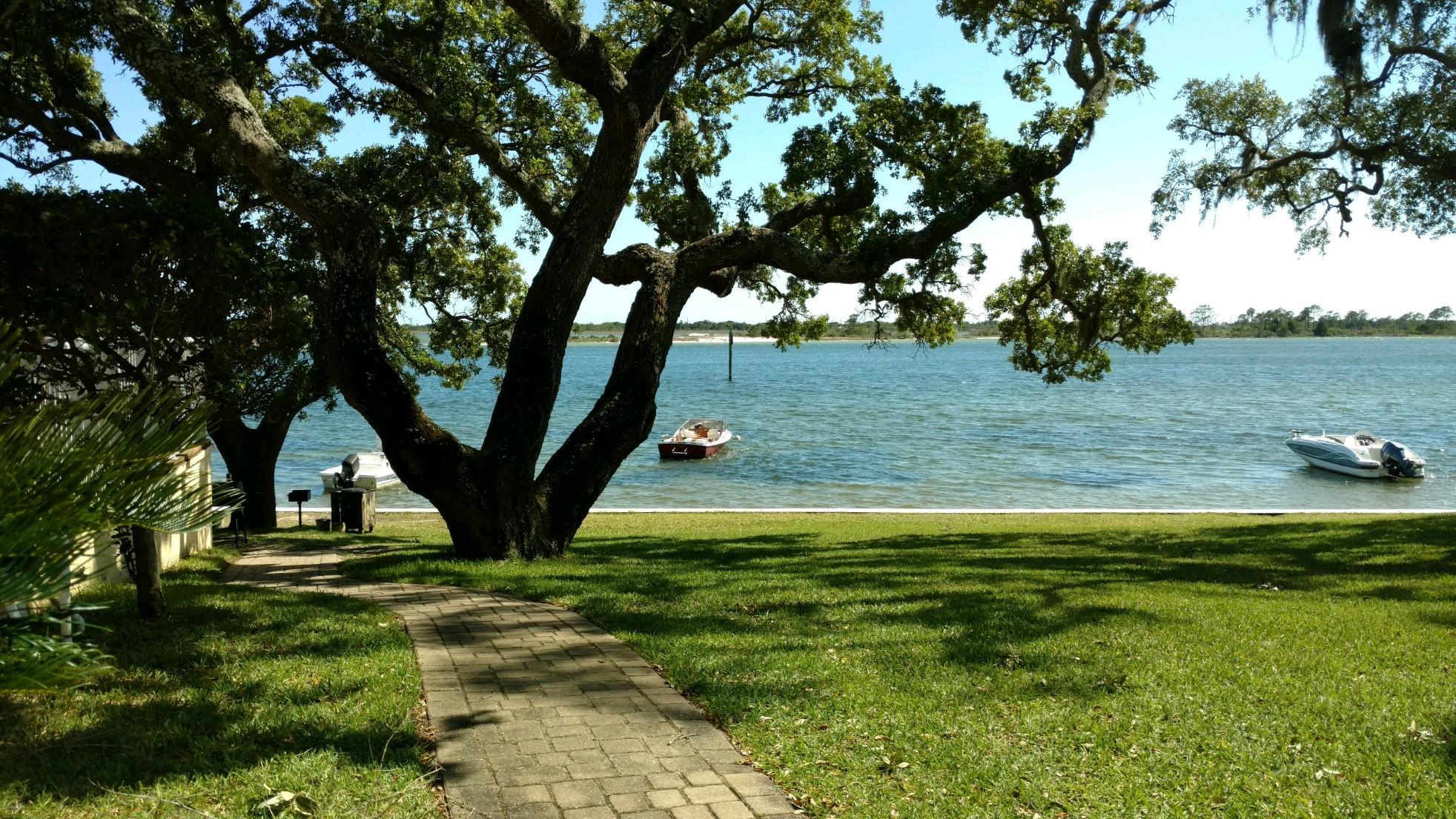 CEDARS CONDO - Residential