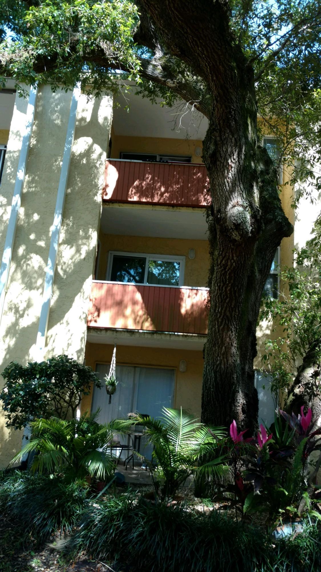 CEDARS CONDO - Residential