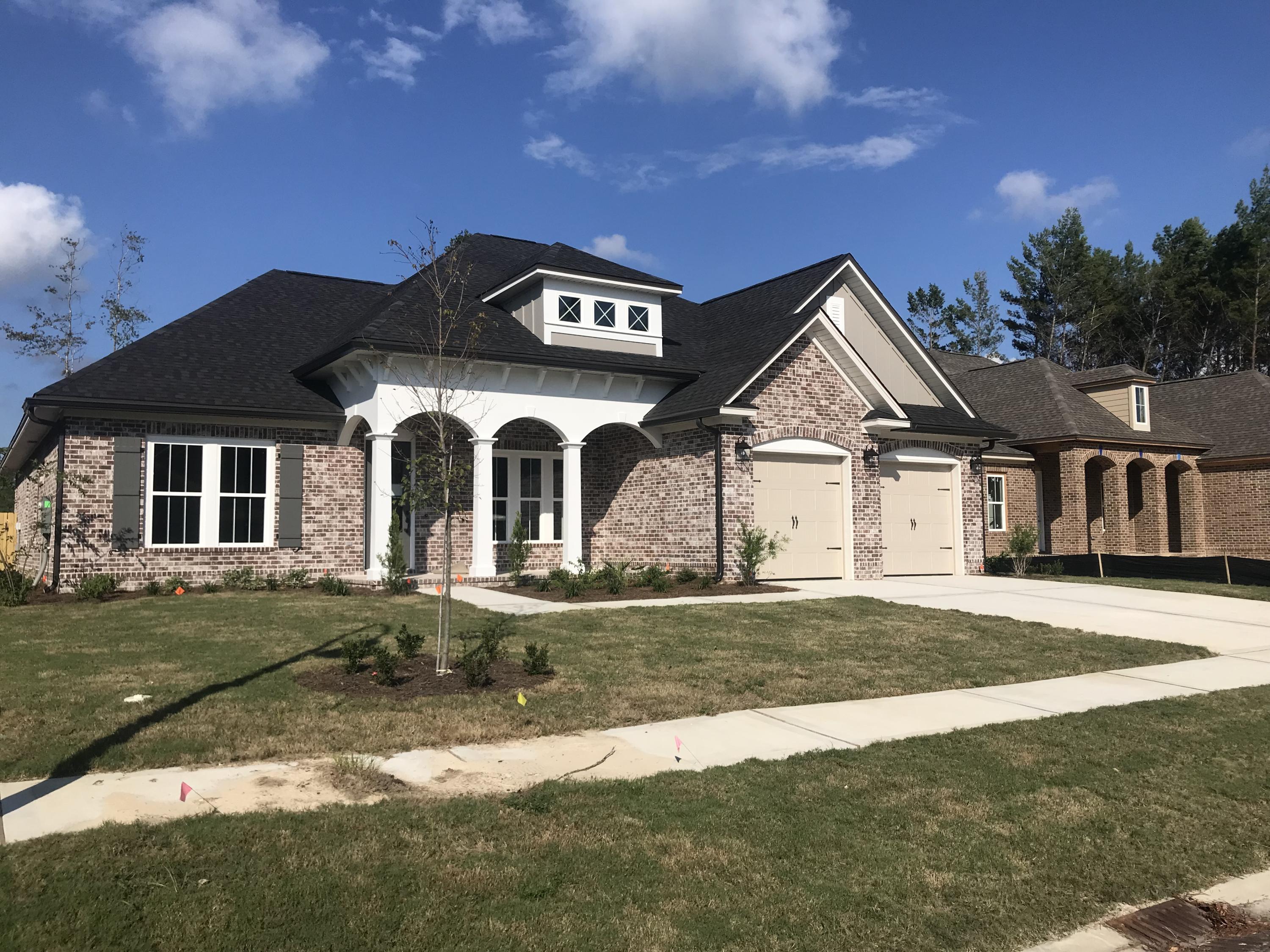 HAMMOCK BAY - Residential