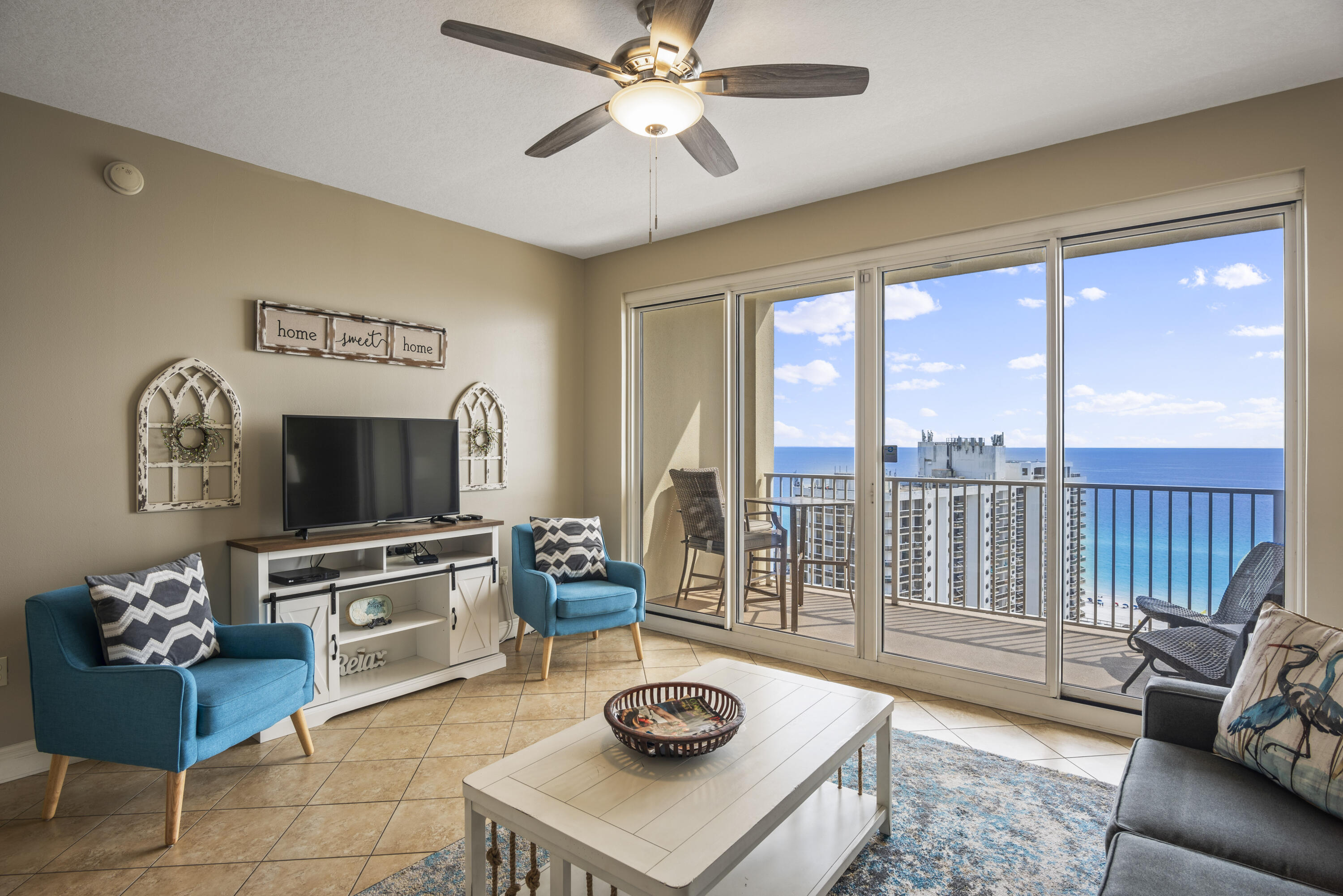 ARIEL DUNES - Residential