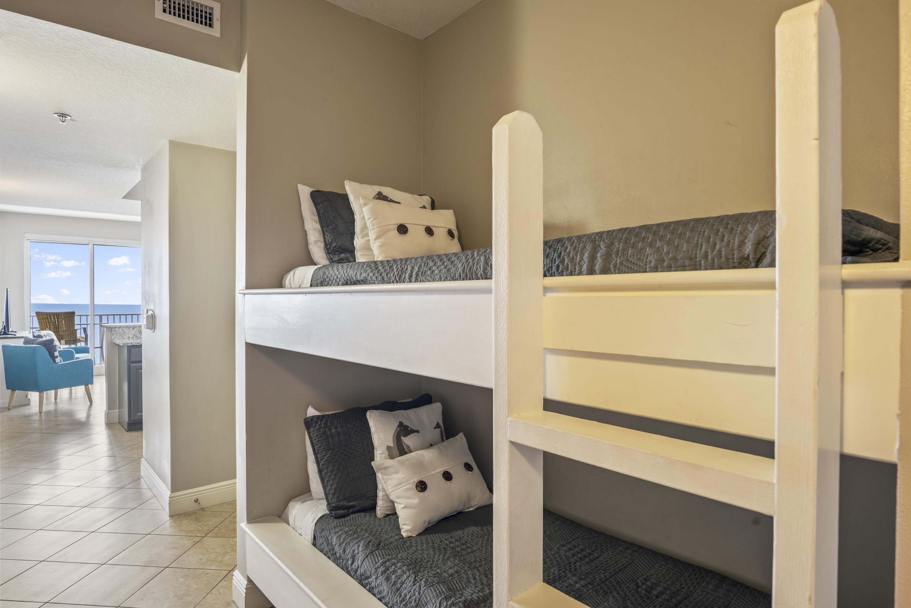 ARIEL DUNES - Residential