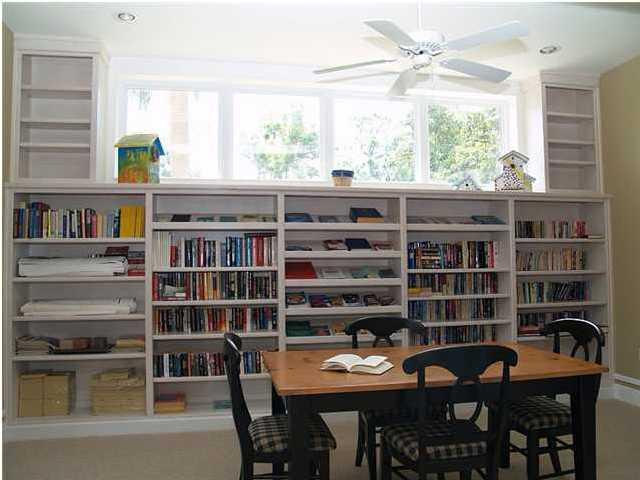 VILLAGE OF WHITE CLIFFS THE - Land