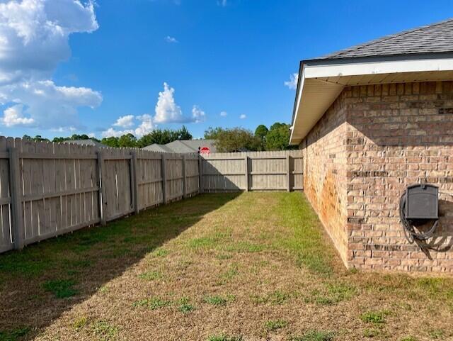 CREETWOOD PLACE - Residential Lease