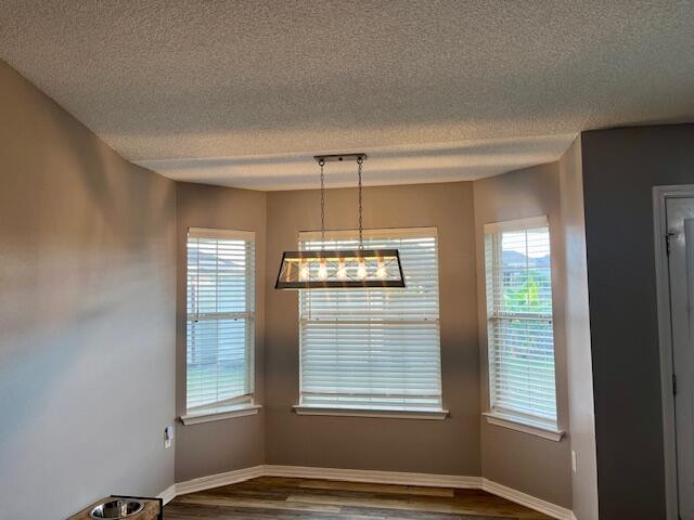 CREETWOOD PLACE - Residential Lease