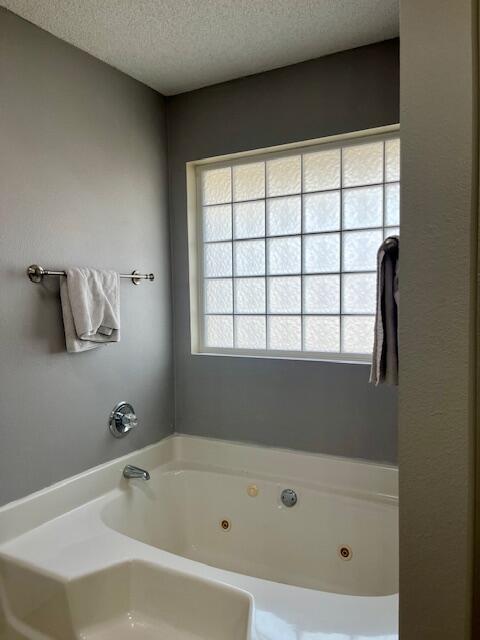 CREETWOOD PLACE - Residential Lease