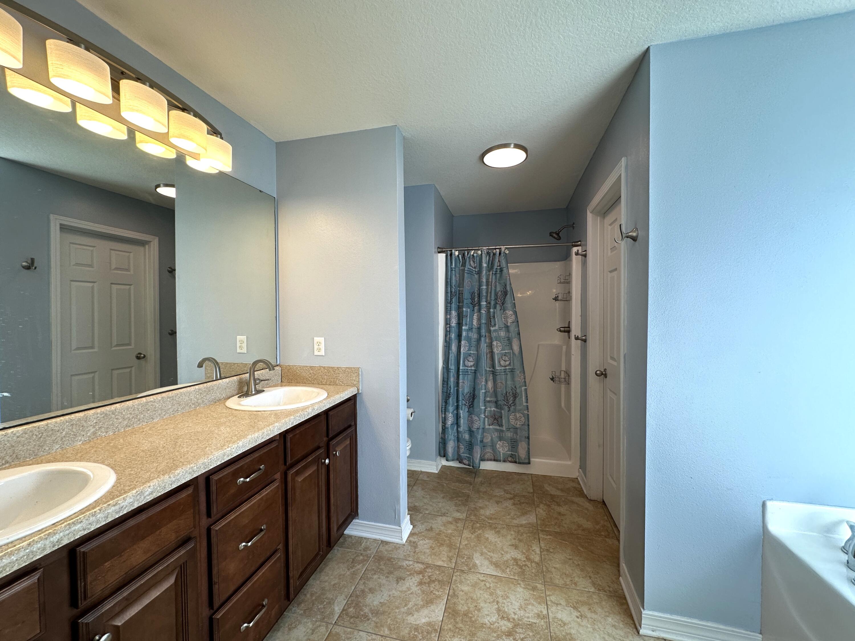 Stillwell Estates - Residential Lease