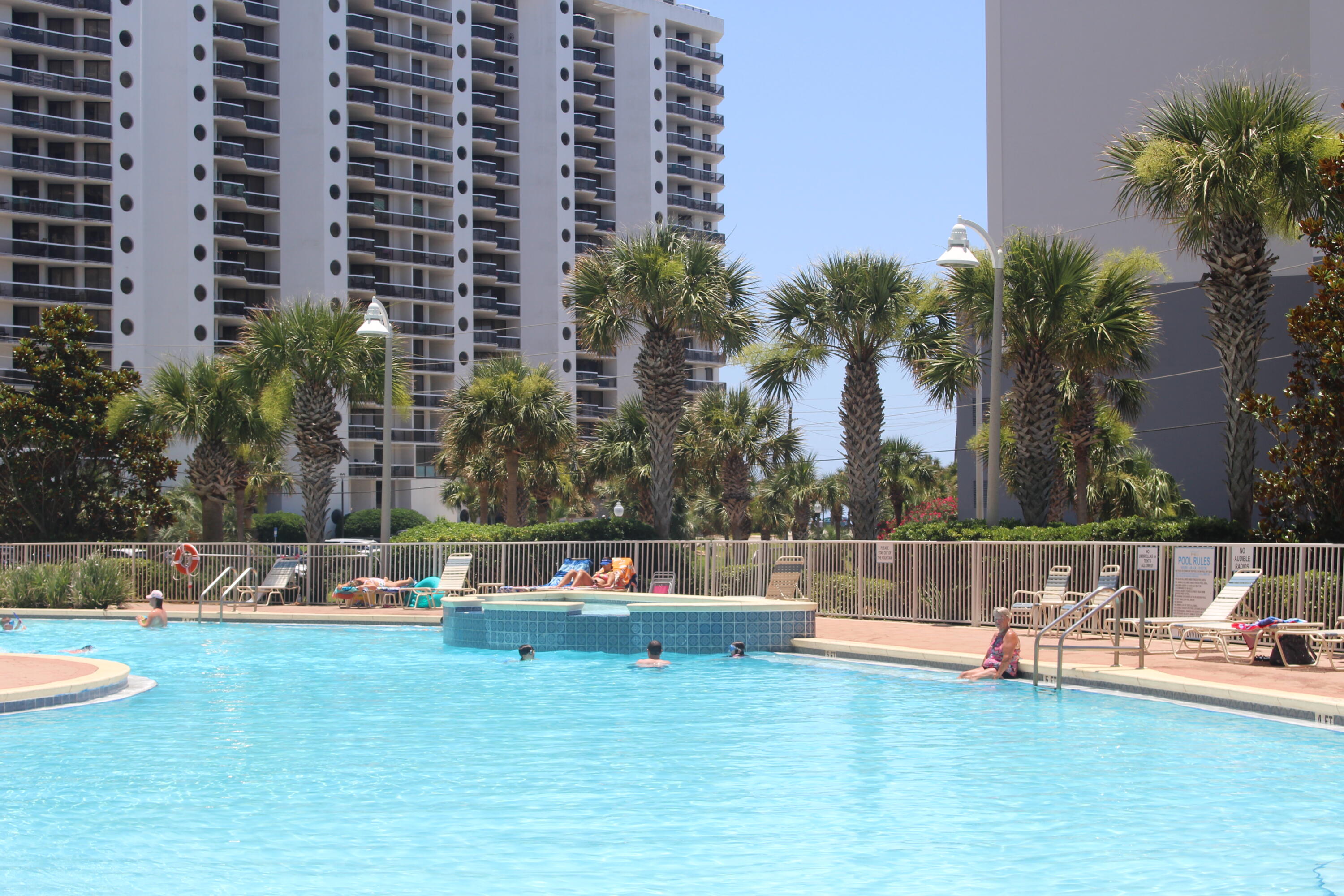 Ariel Dunes I - Residential