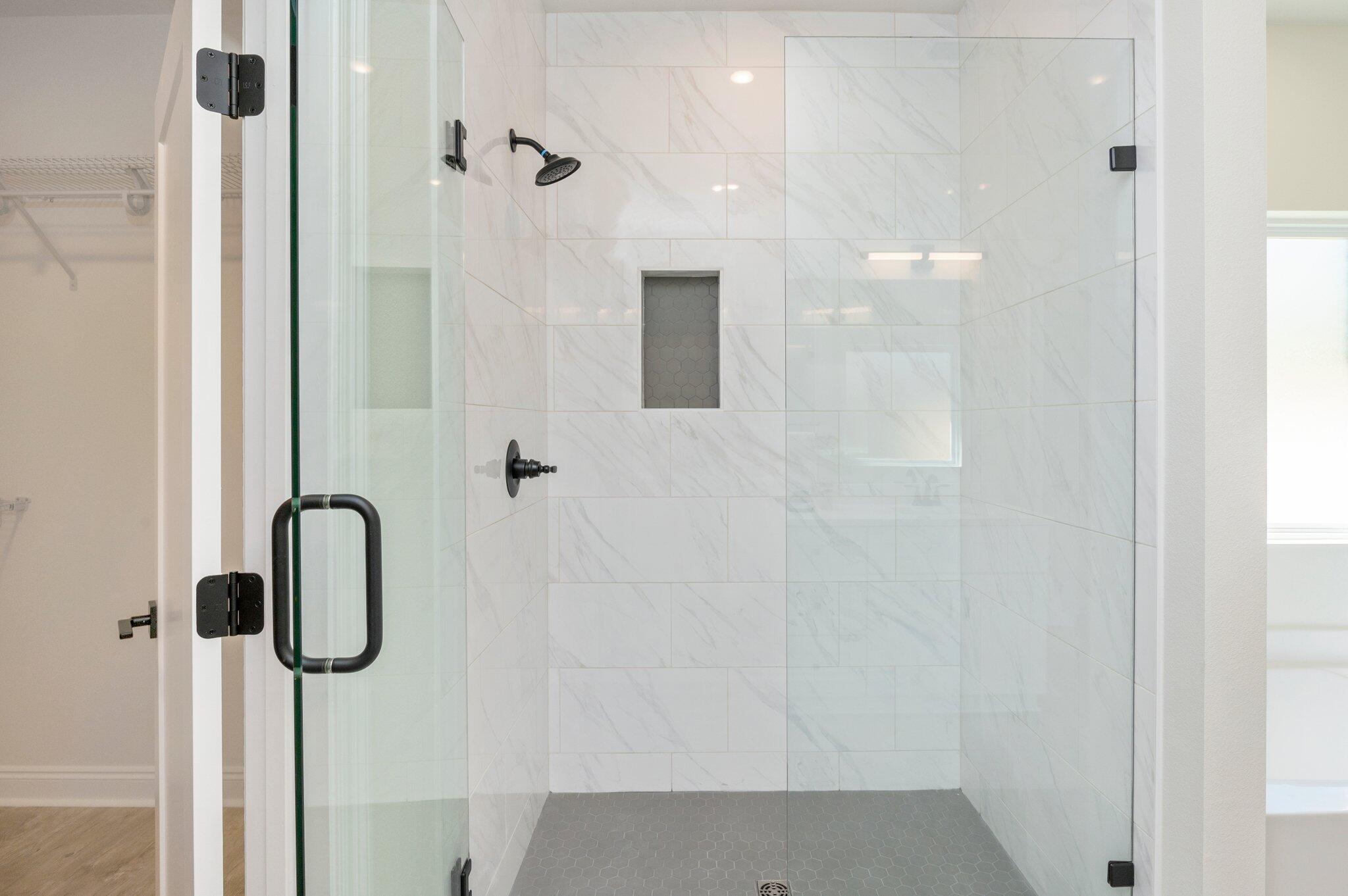 HOMEWOOD EST - Residential