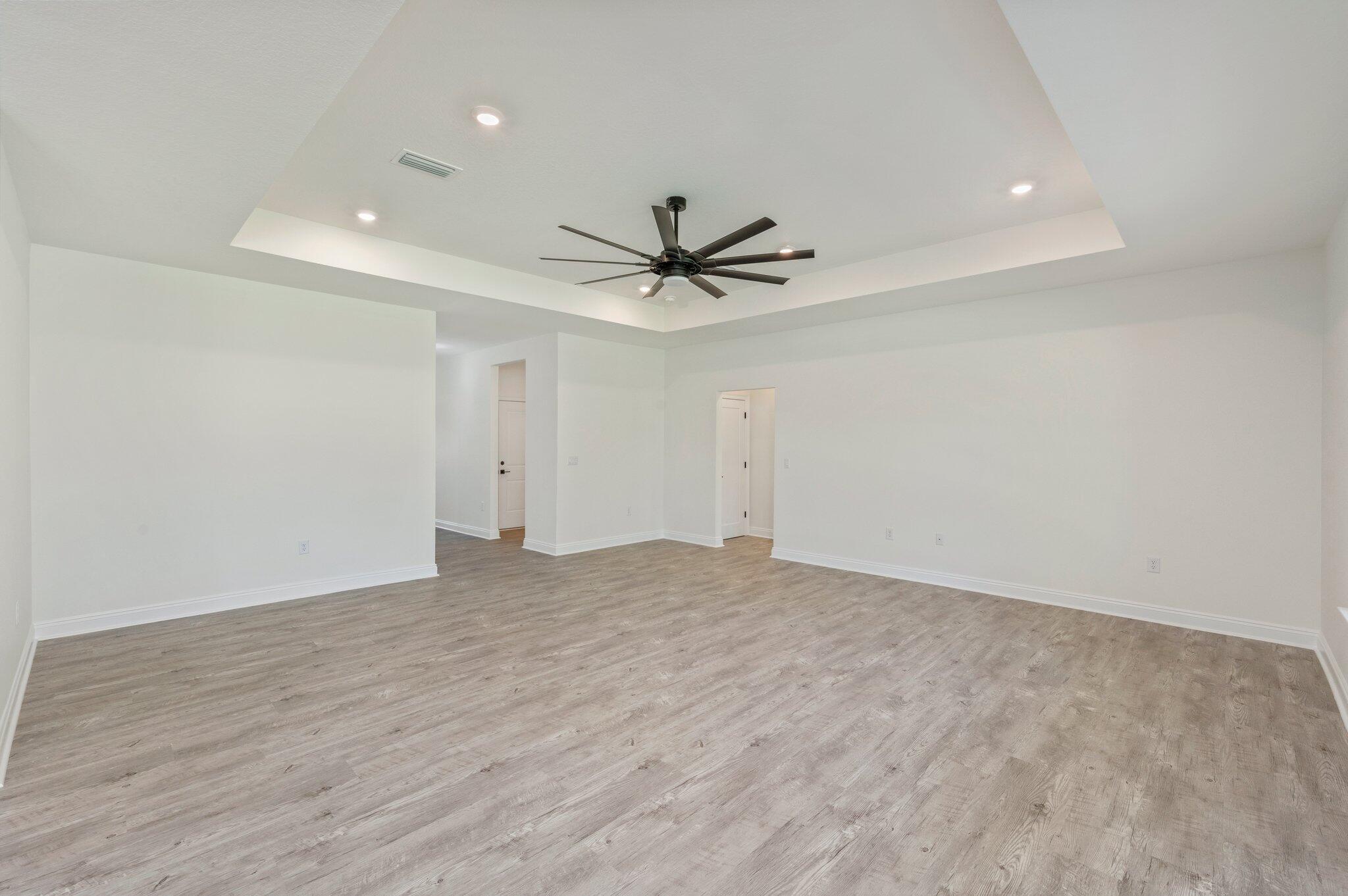 HOMEWOOD EST - Residential