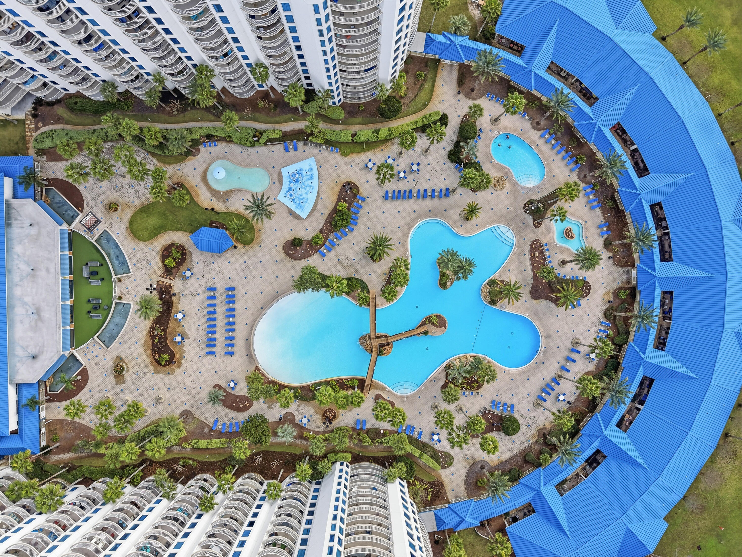 THE PALMS OF DESTIN - Residential