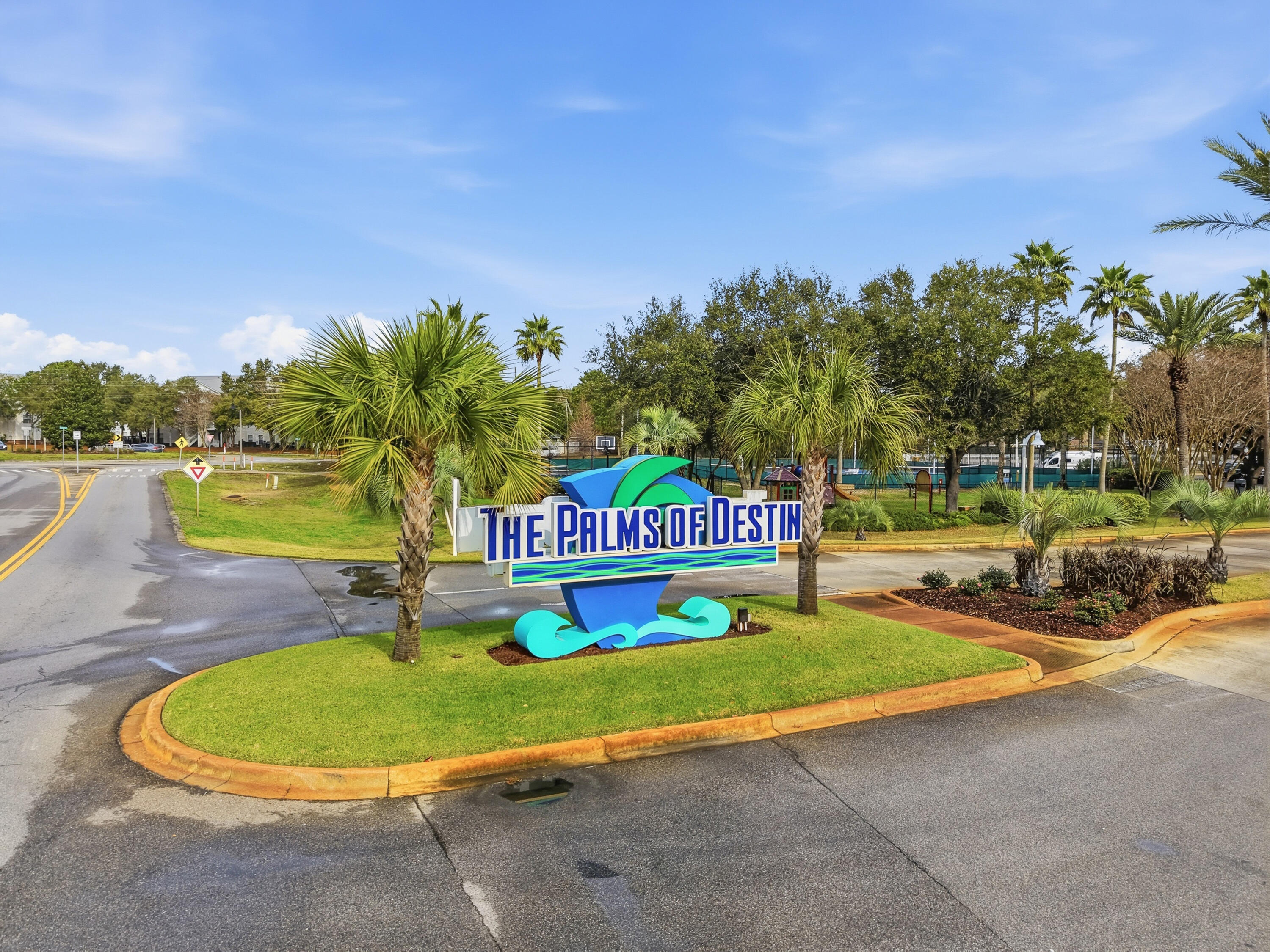 THE PALMS OF DESTIN - Residential