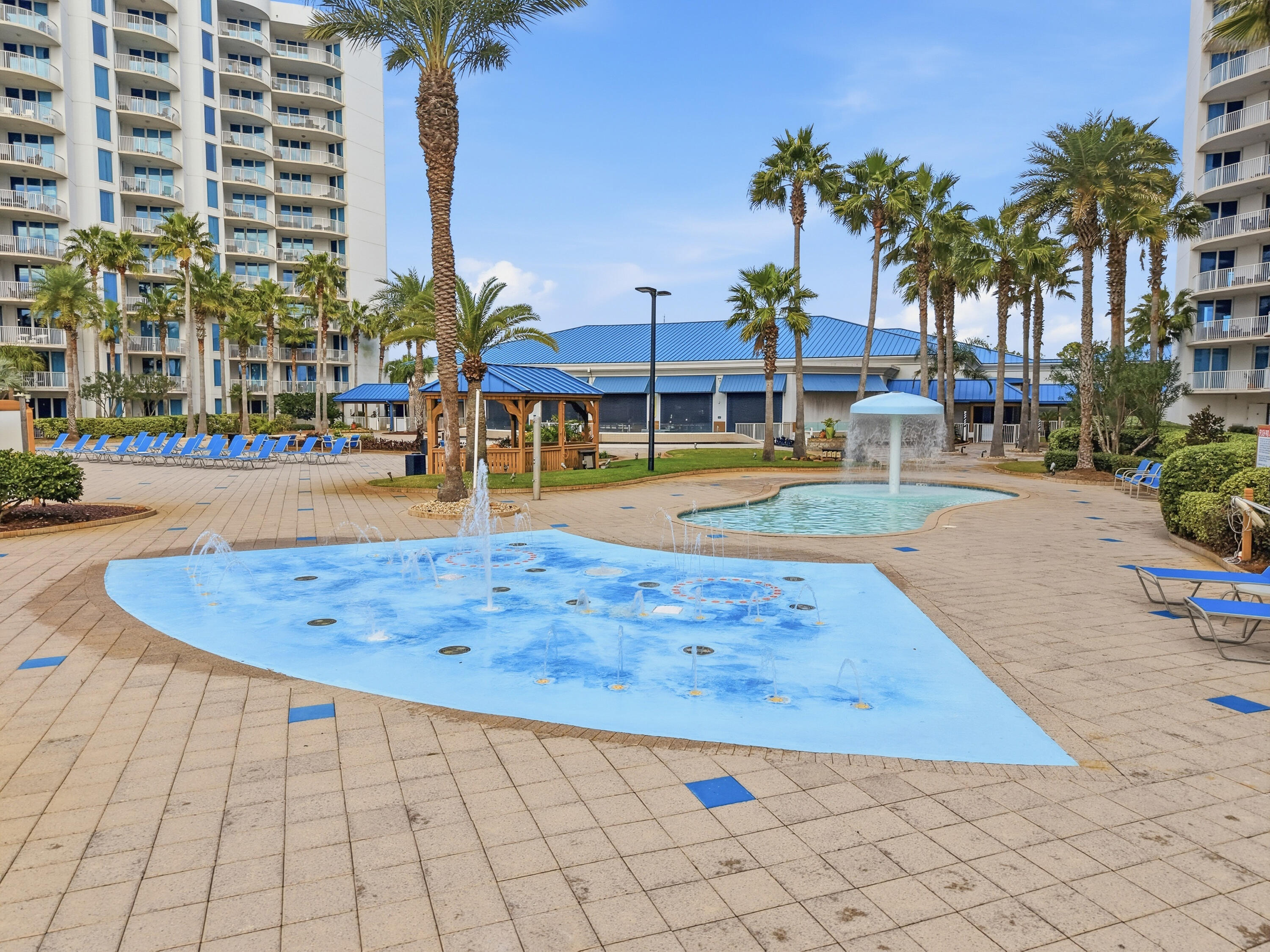 THE PALMS OF DESTIN - Residential