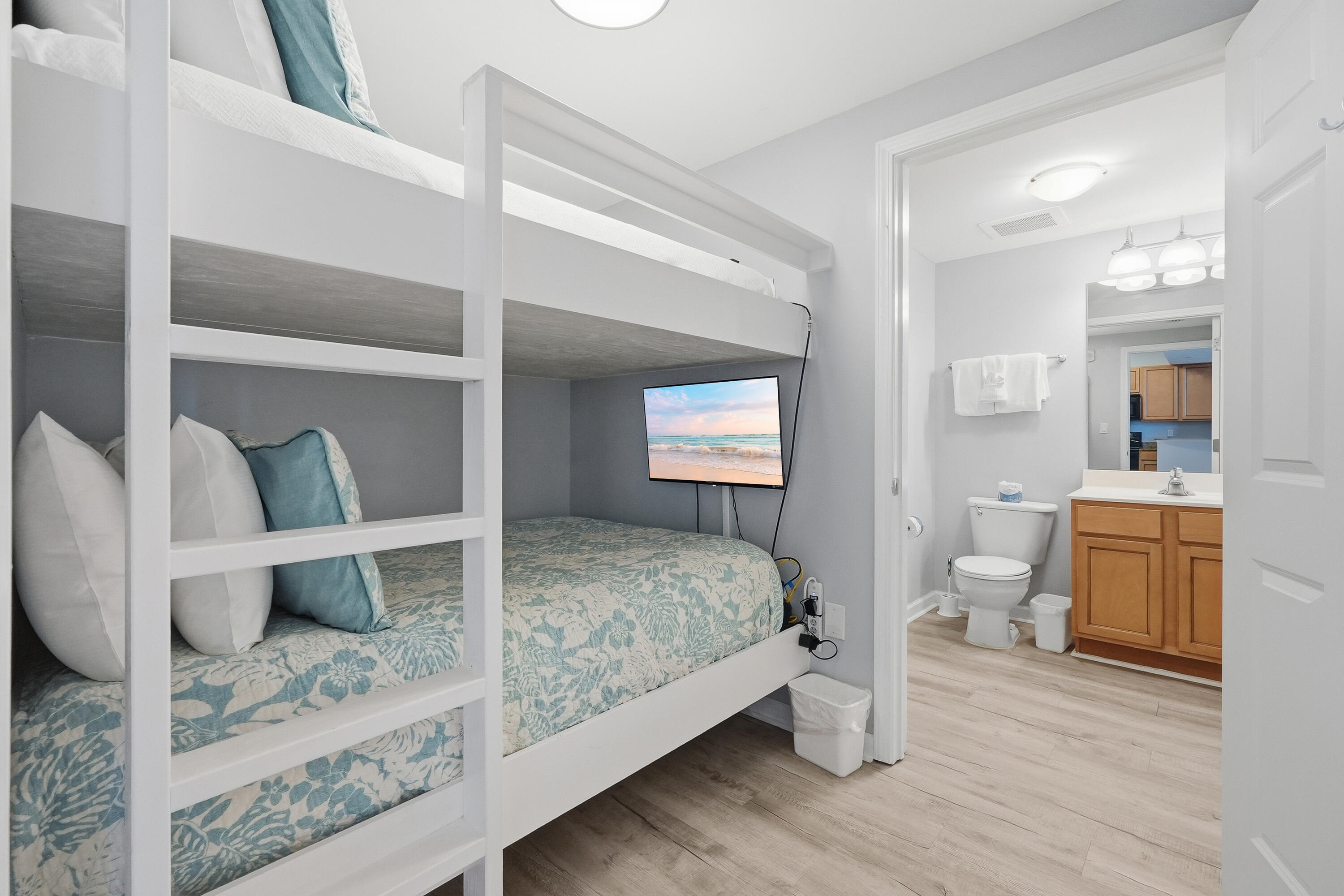 THE PALMS OF DESTIN - Residential