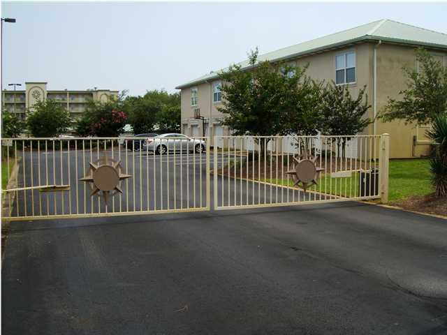 INTERCOASTAL POINTE - Residential