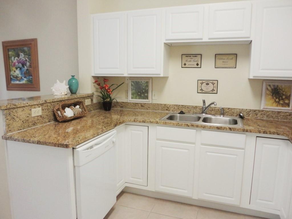 INTERCOASTAL POINTE - Residential