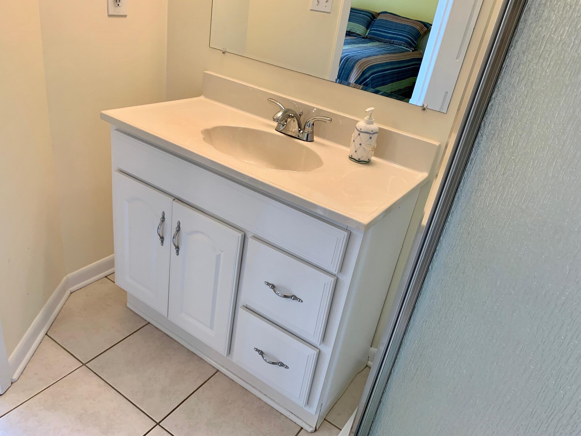 PORTSIDE CONDO - Residential