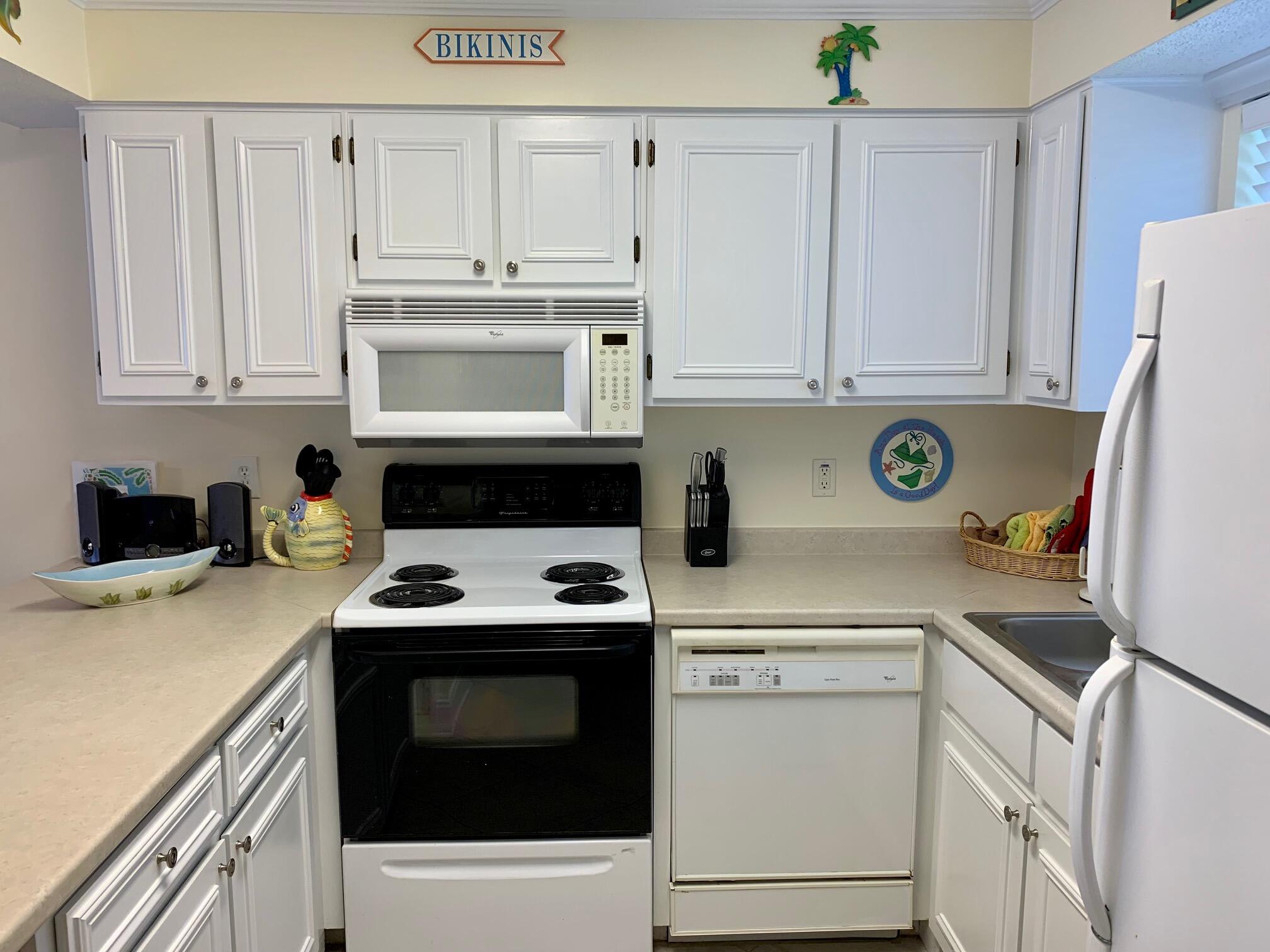 PORTSIDE CONDO - Residential