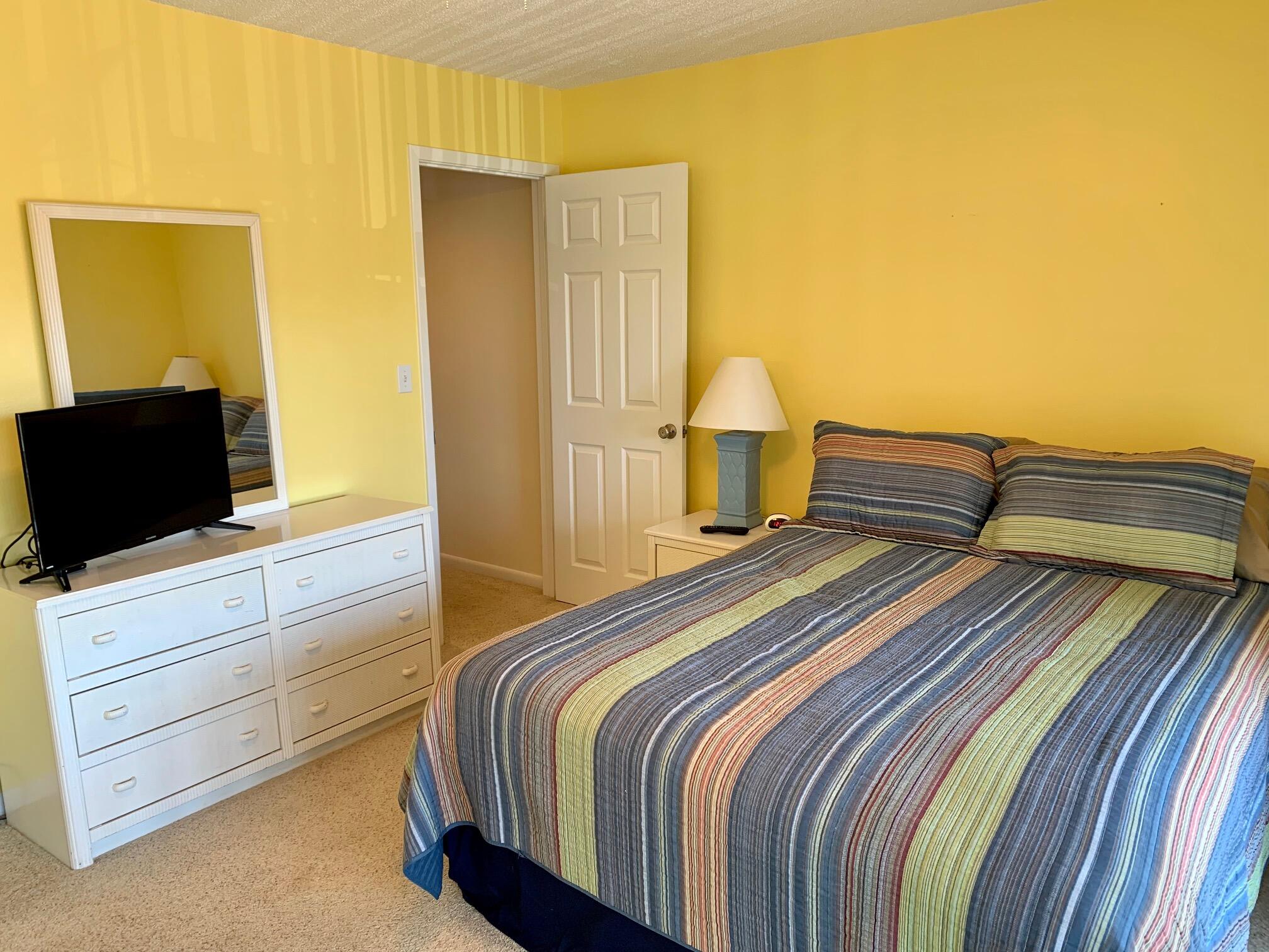 PORTSIDE CONDO - Residential