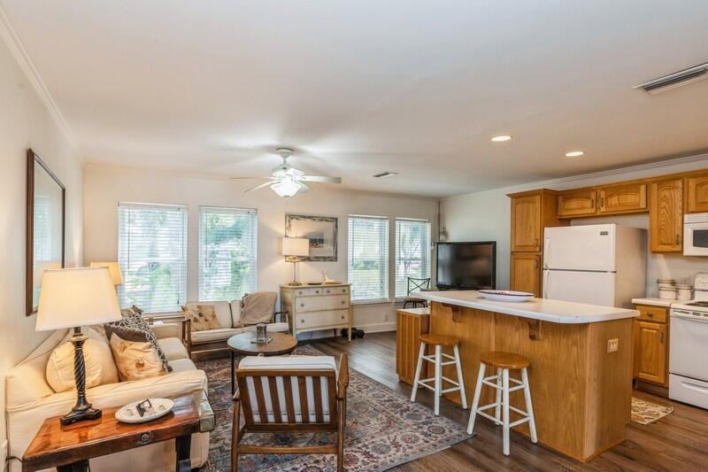 FT WALTON S0UTH-BAY - Residential