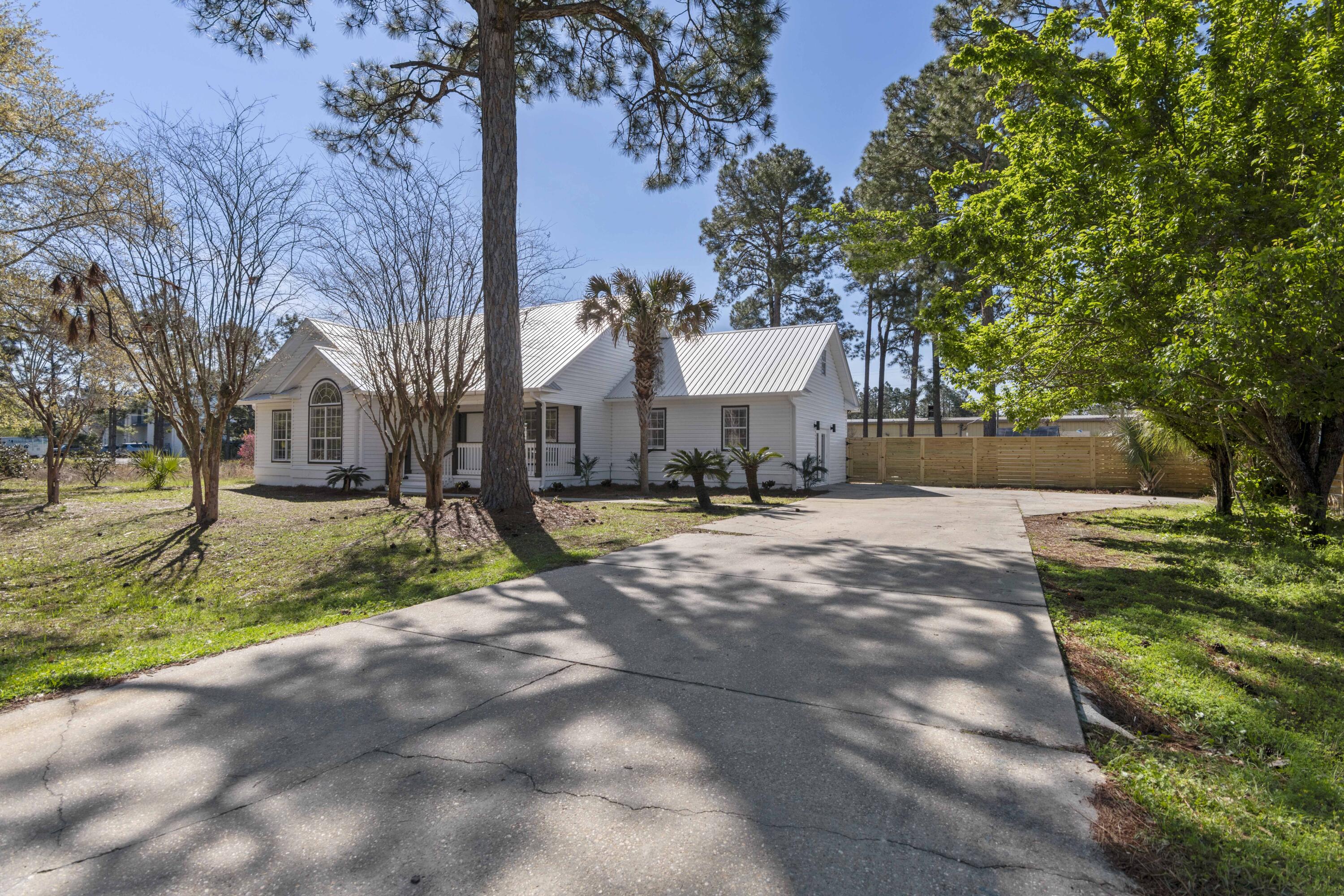 CANO ESTATES - Residential