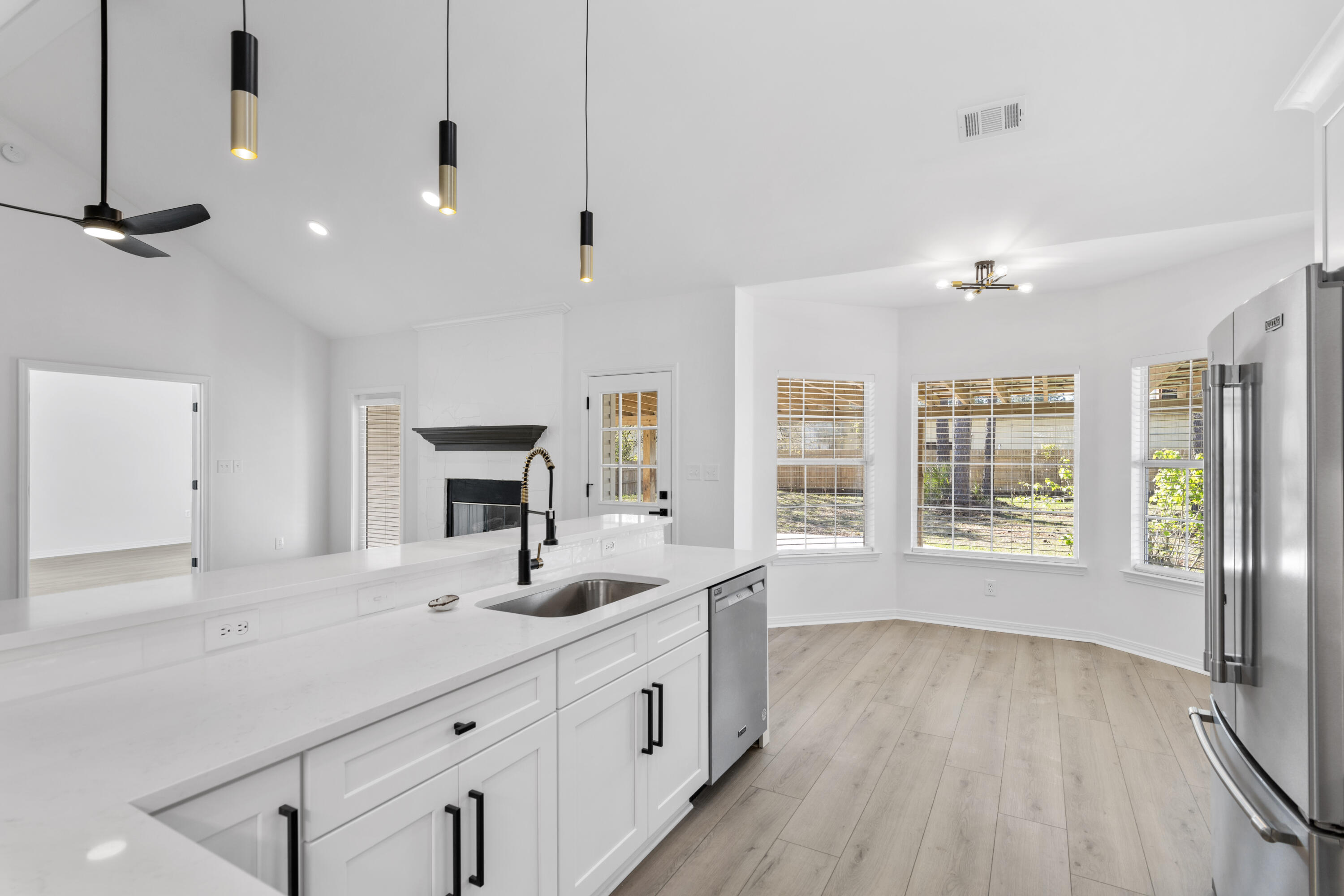 CANO ESTATES - Residential