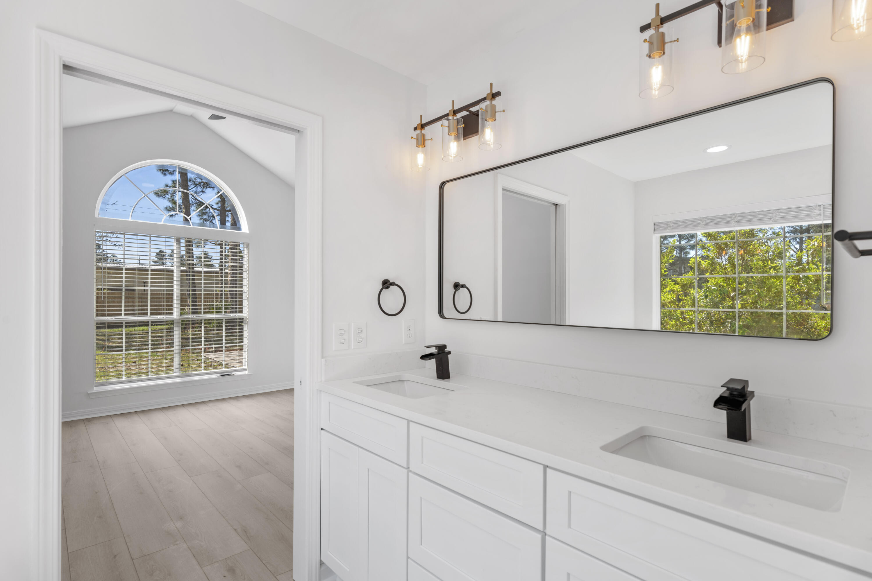 CANO ESTATES - Residential