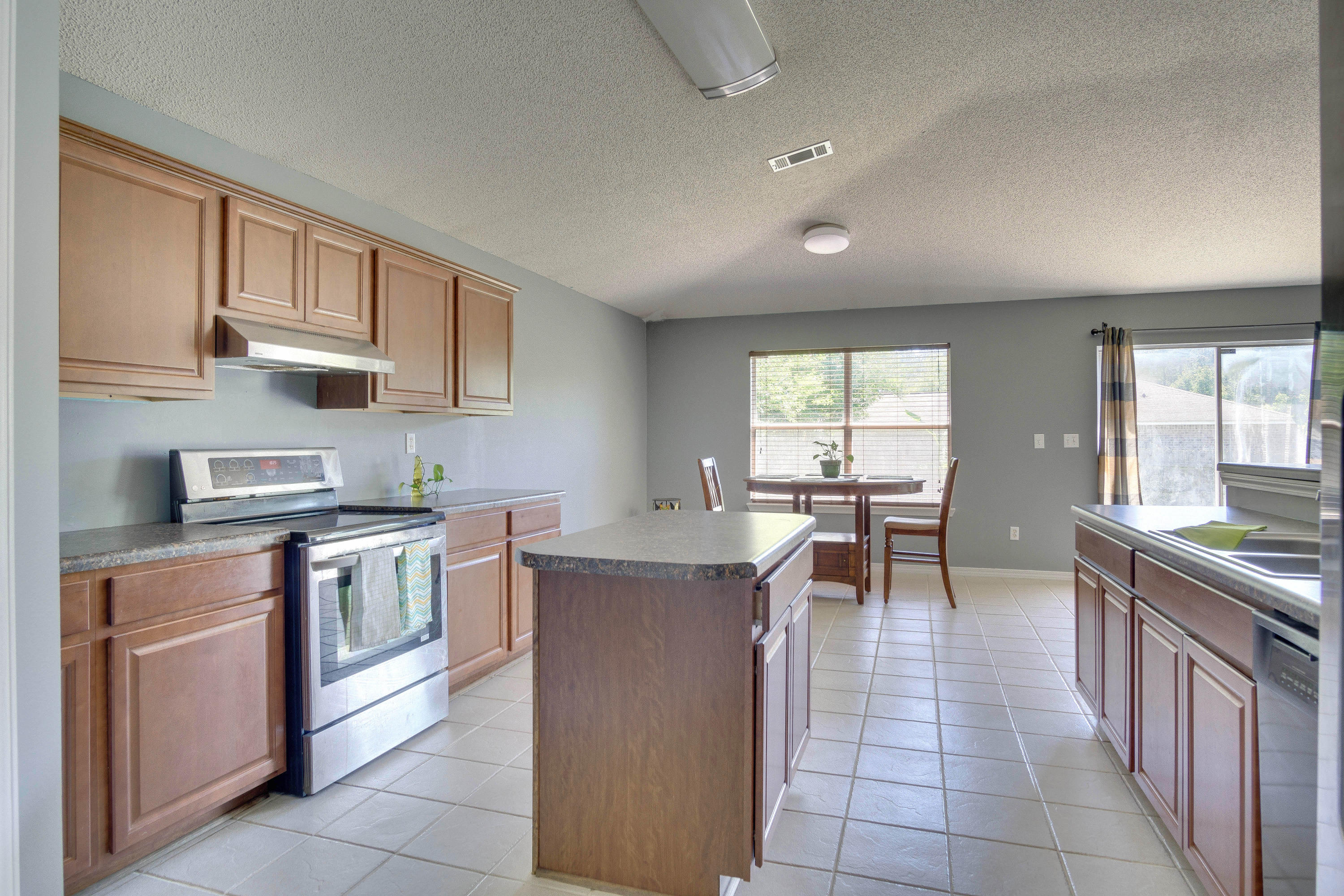 COUNTRYVIEW ESTATES - Residential