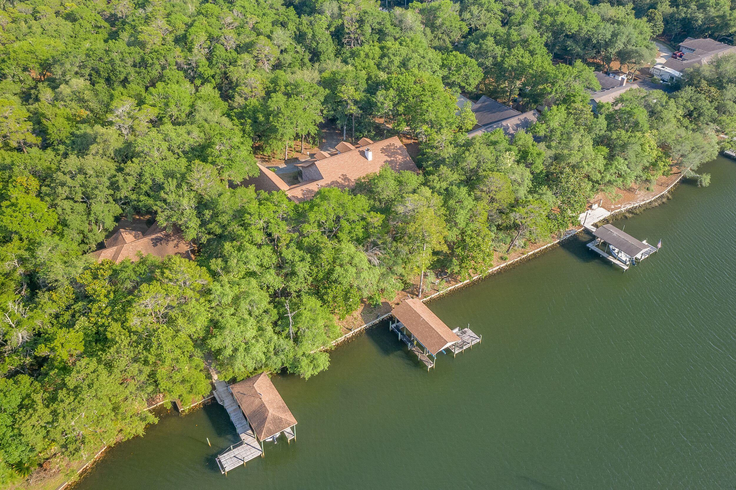 SHIRKS BAYOU - Residential