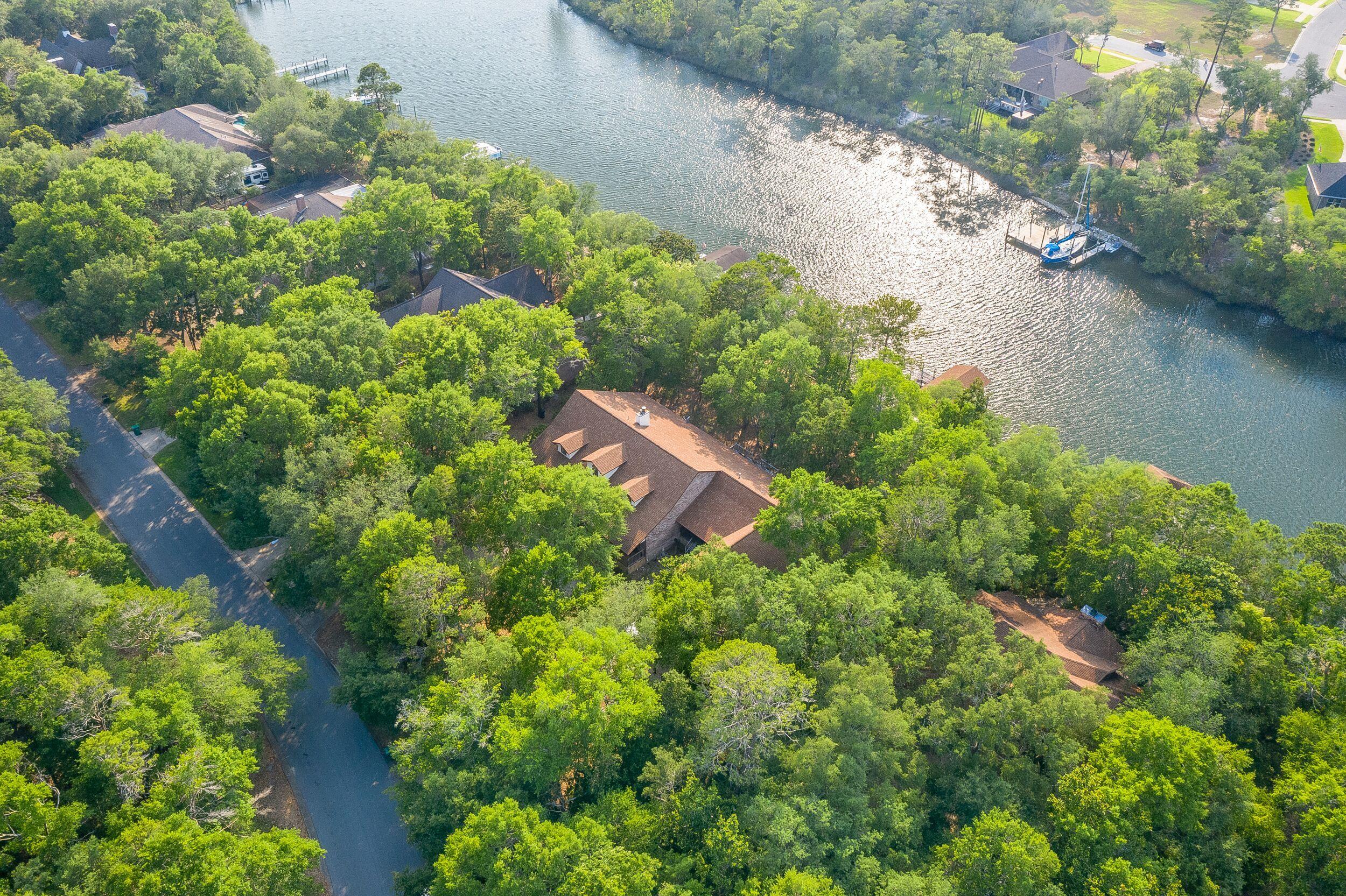 SHIRKS BAYOU - Residential