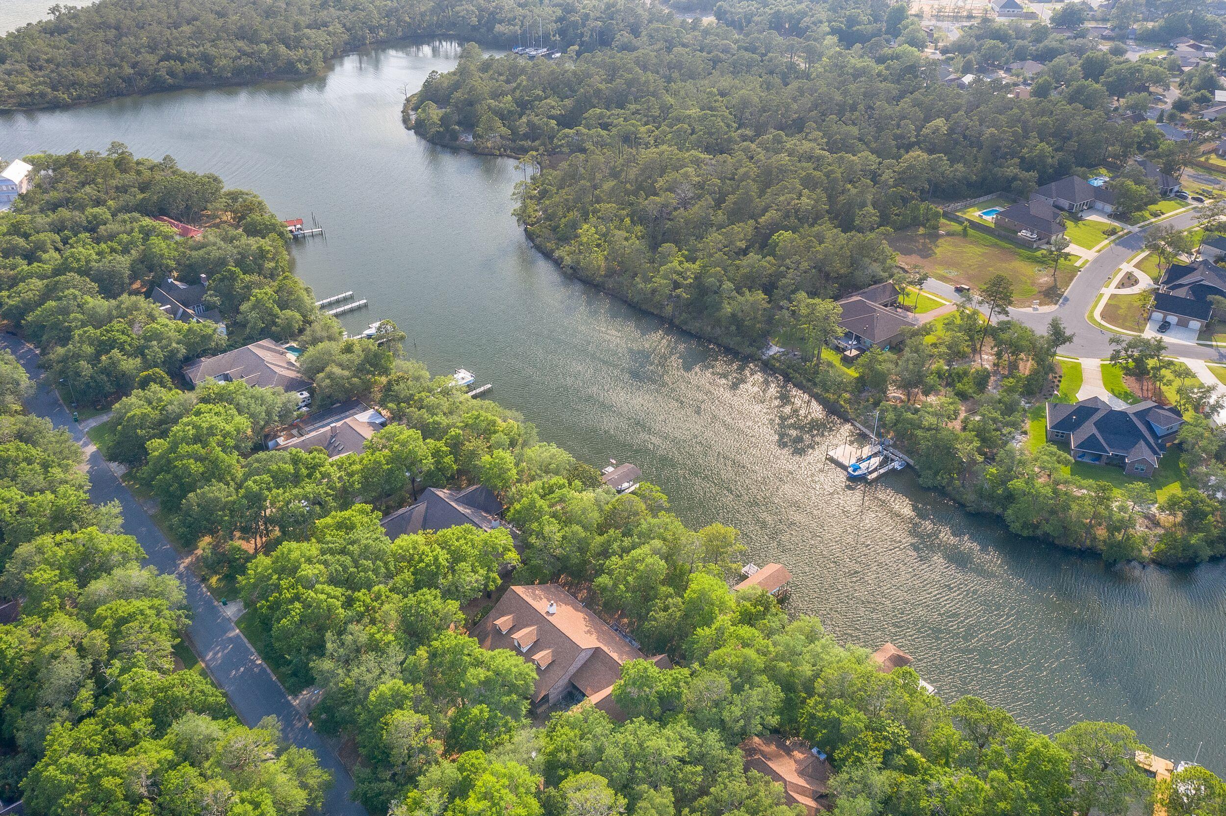 SHIRKS BAYOU - Residential