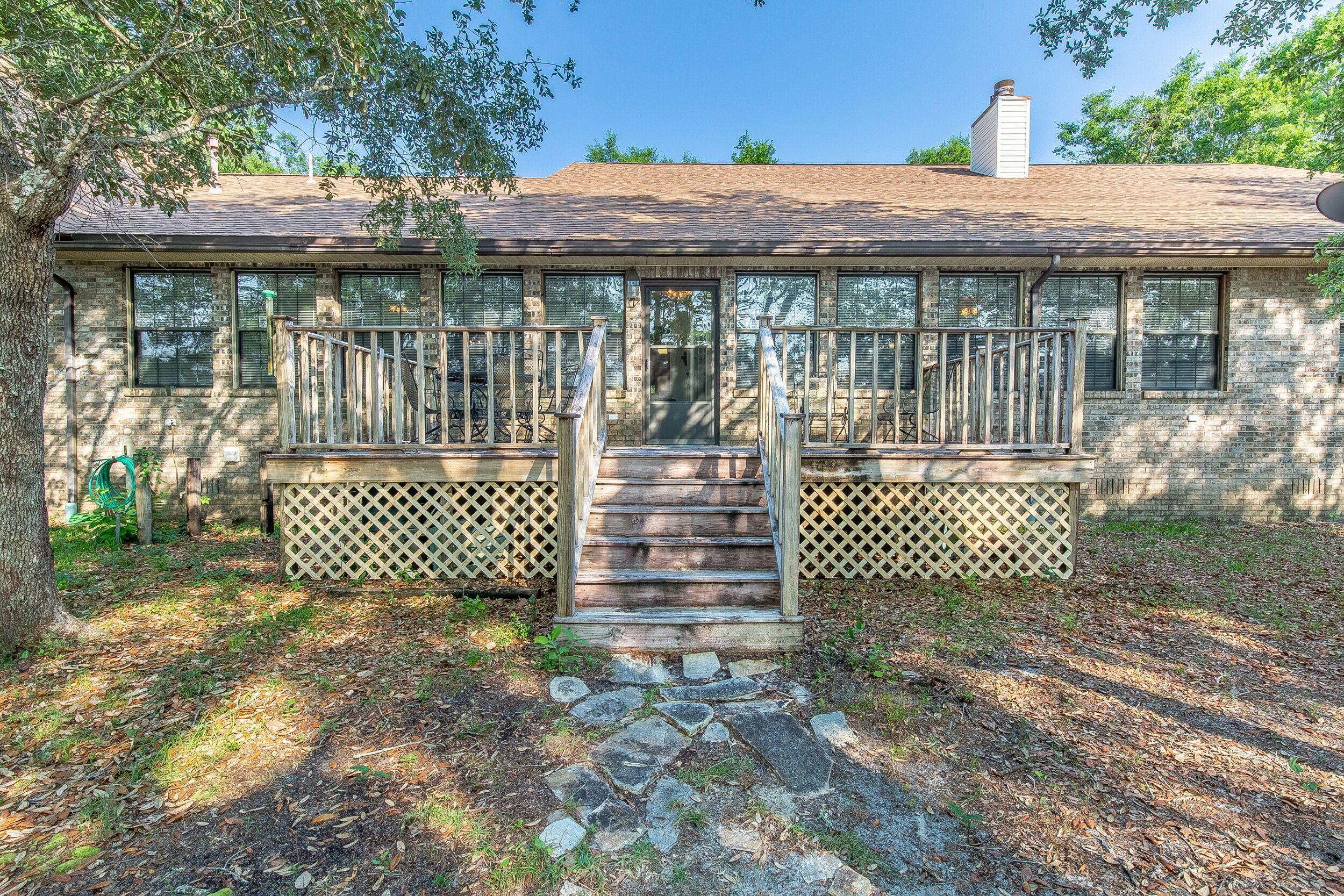 SHIRKS BAYOU - Residential