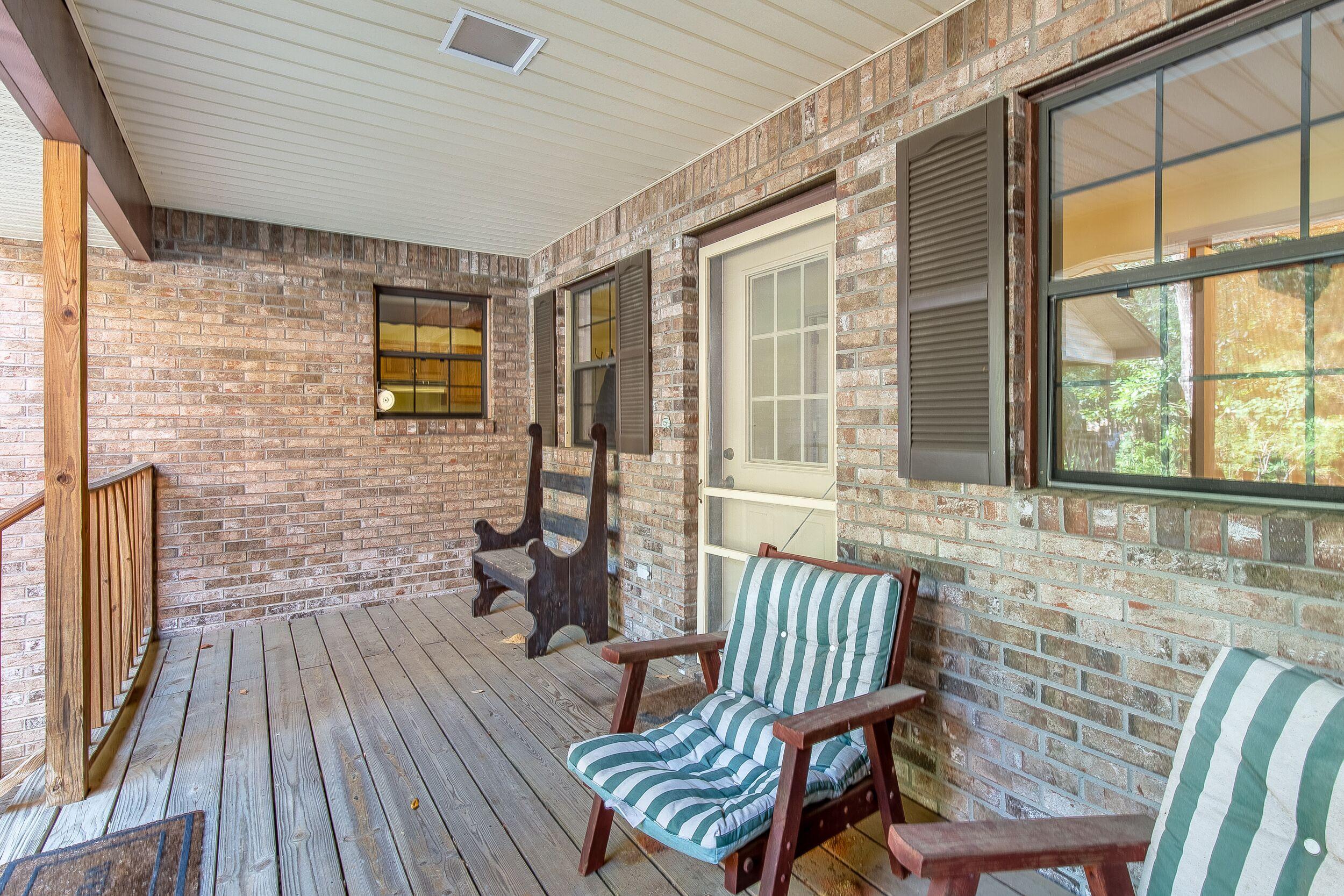 SHIRKS BAYOU - Residential