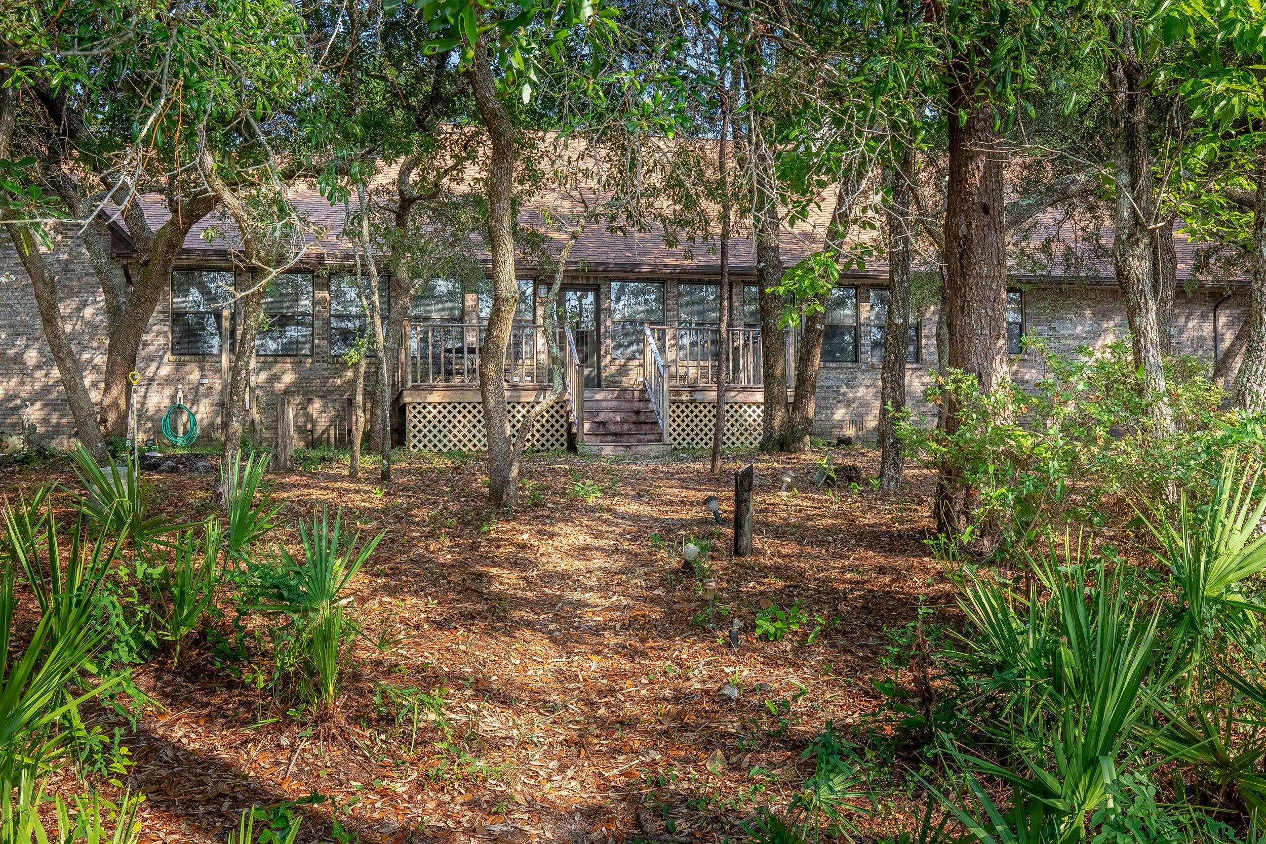 SHIRKS BAYOU - Residential